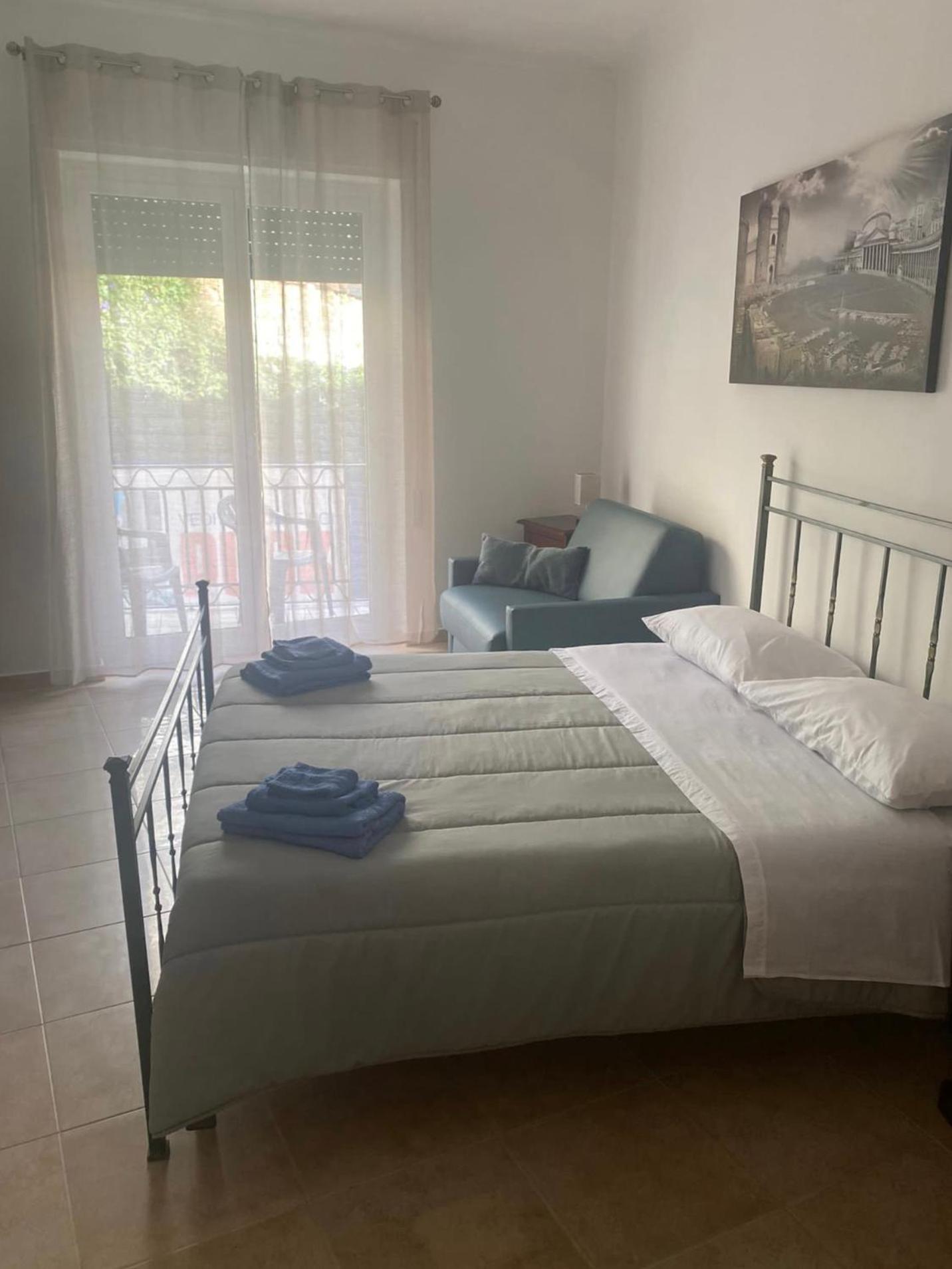 Roomors Of - Sea View Guest house Naples