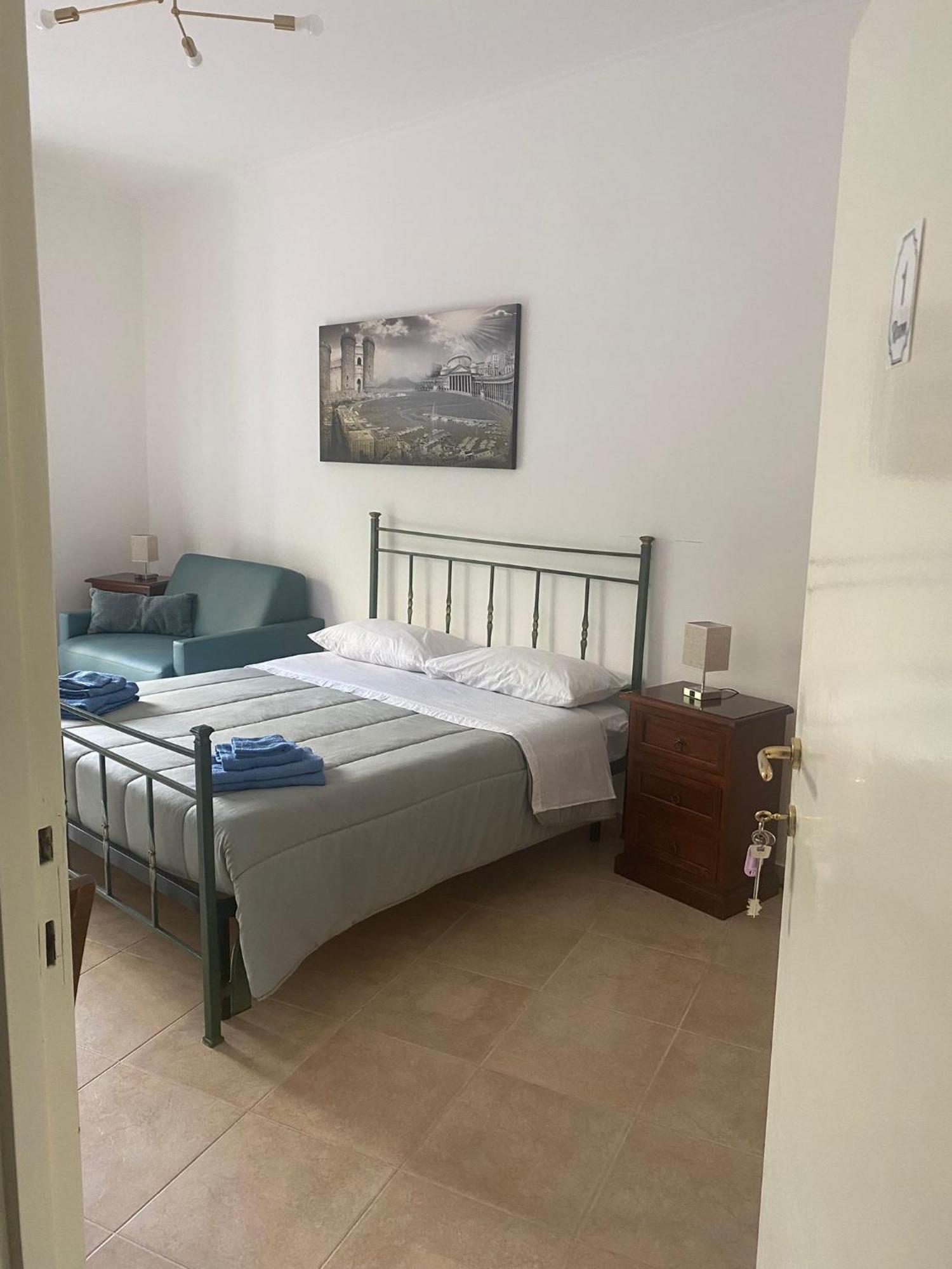 Roomors Of - Sea View Guest house Naples