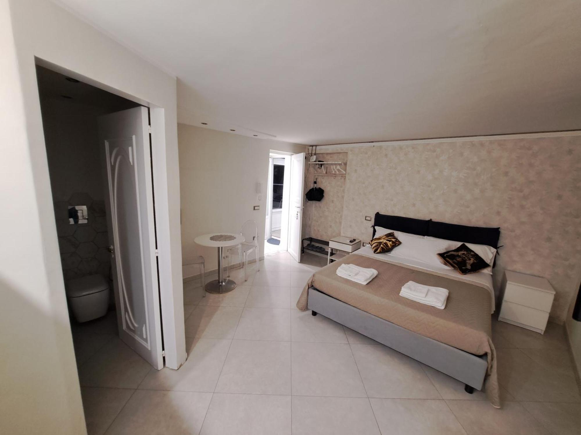 Amendola Guest house *