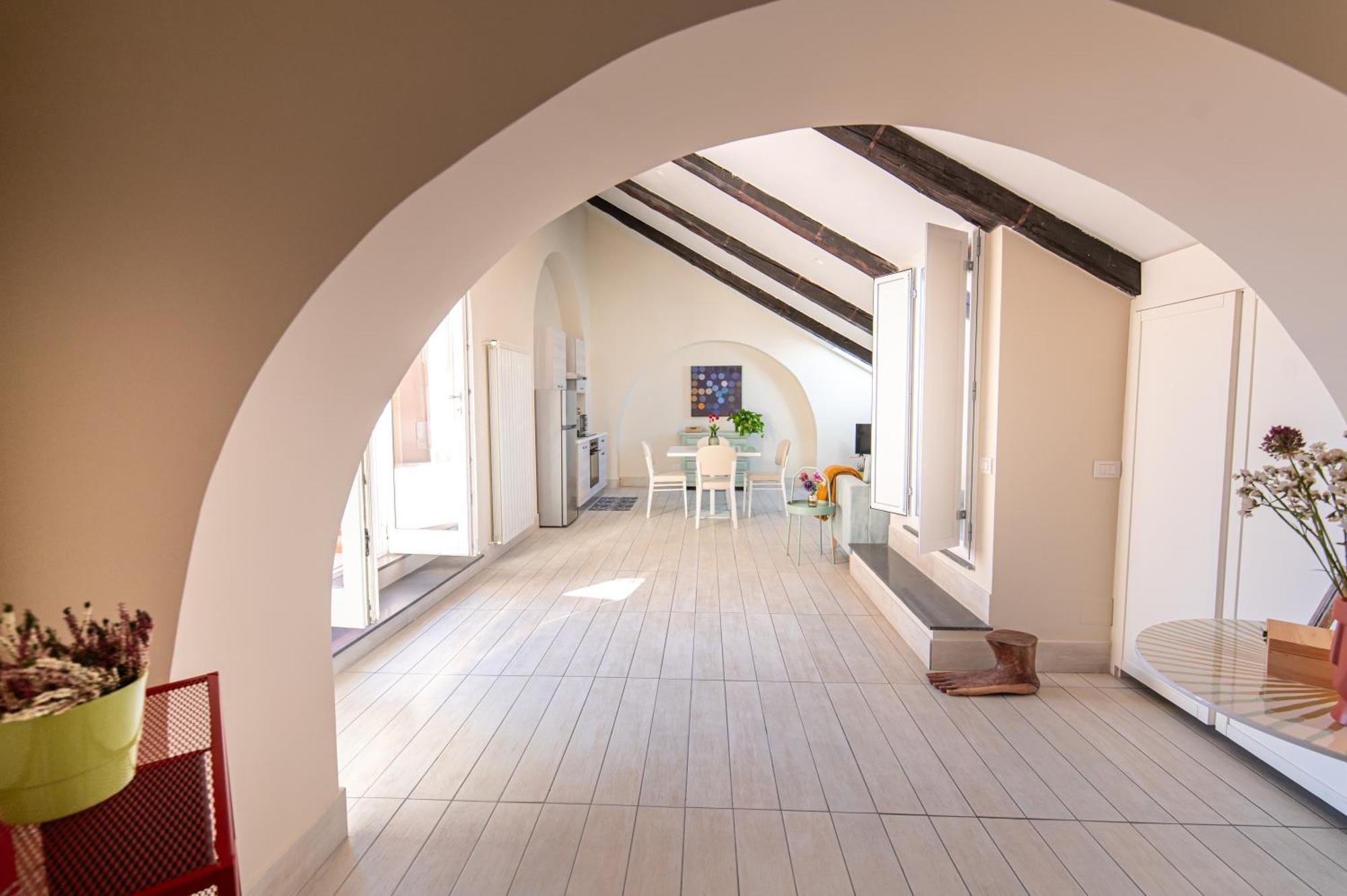 Les Maisons Apartment