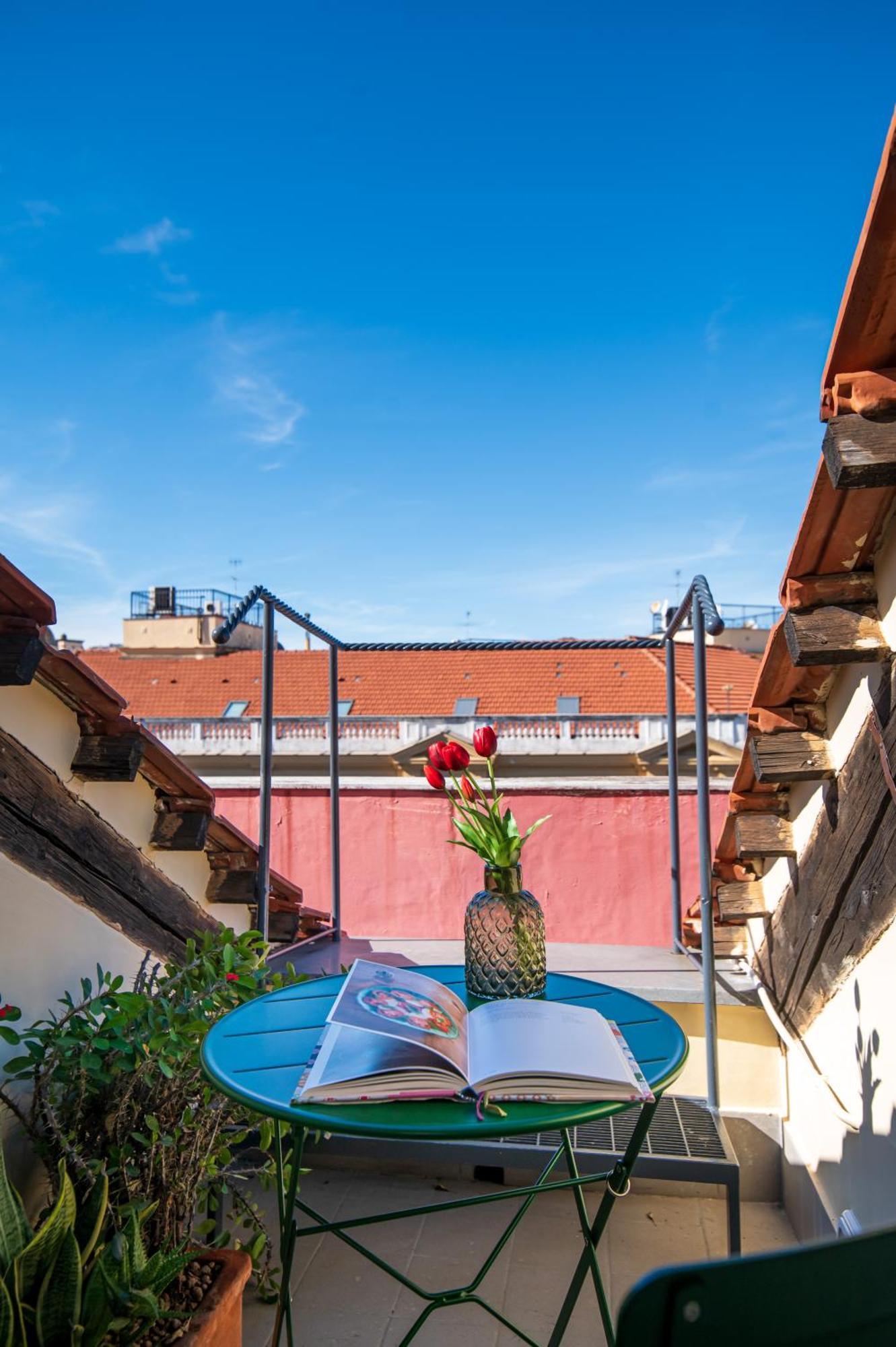 Les Maisons Naples