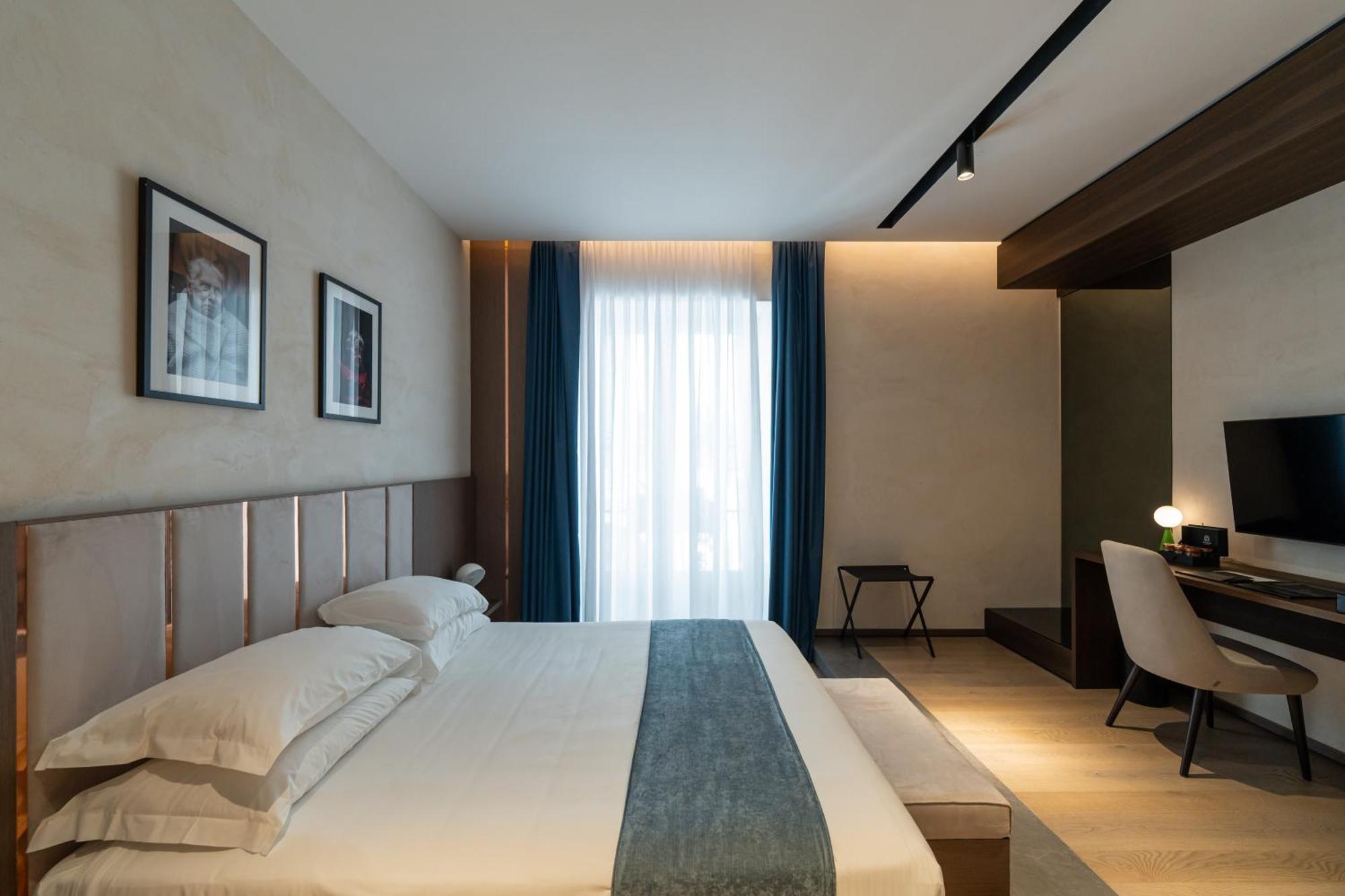 Agra Guest house *