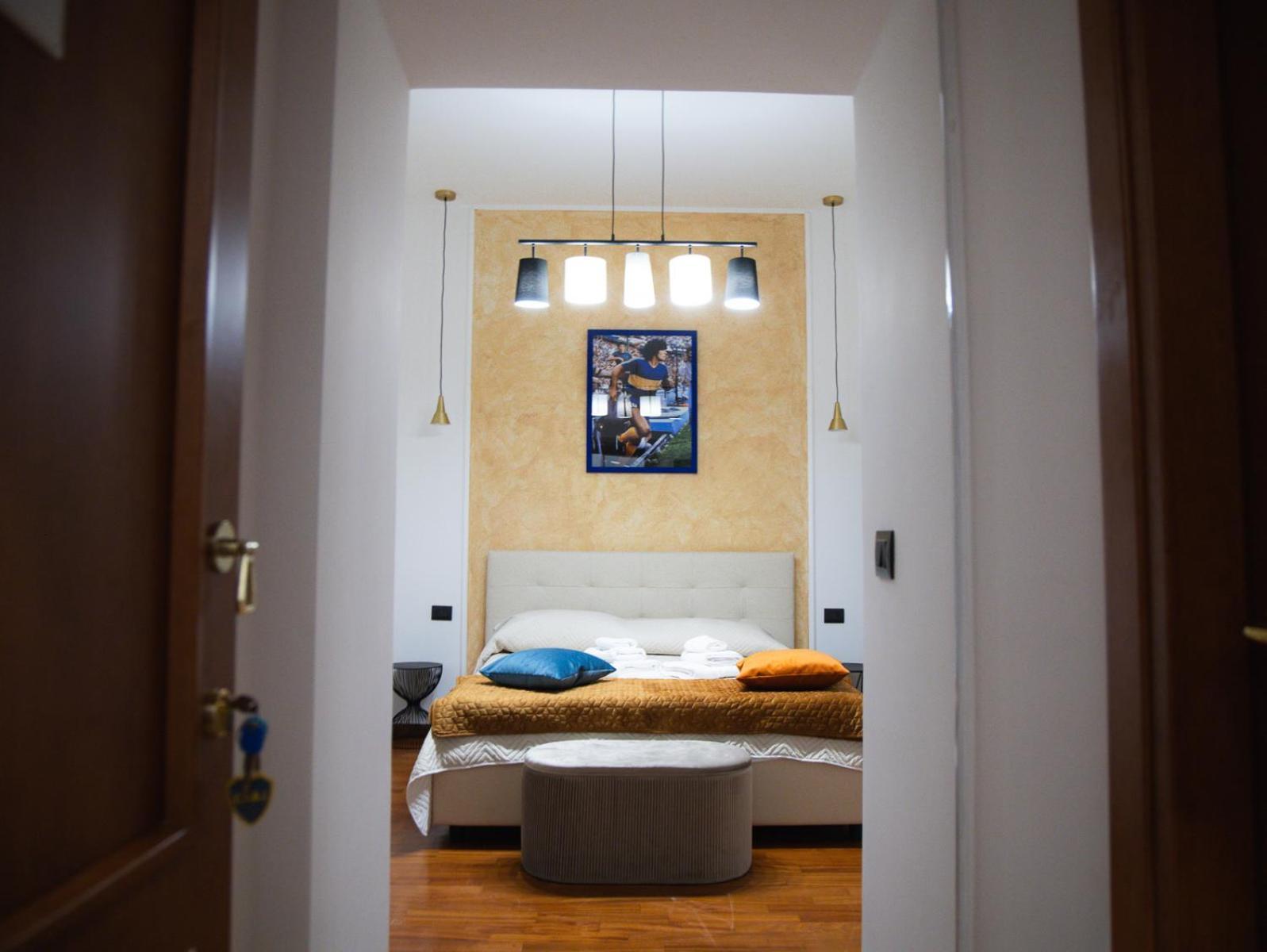 El Diez Guest house Naples