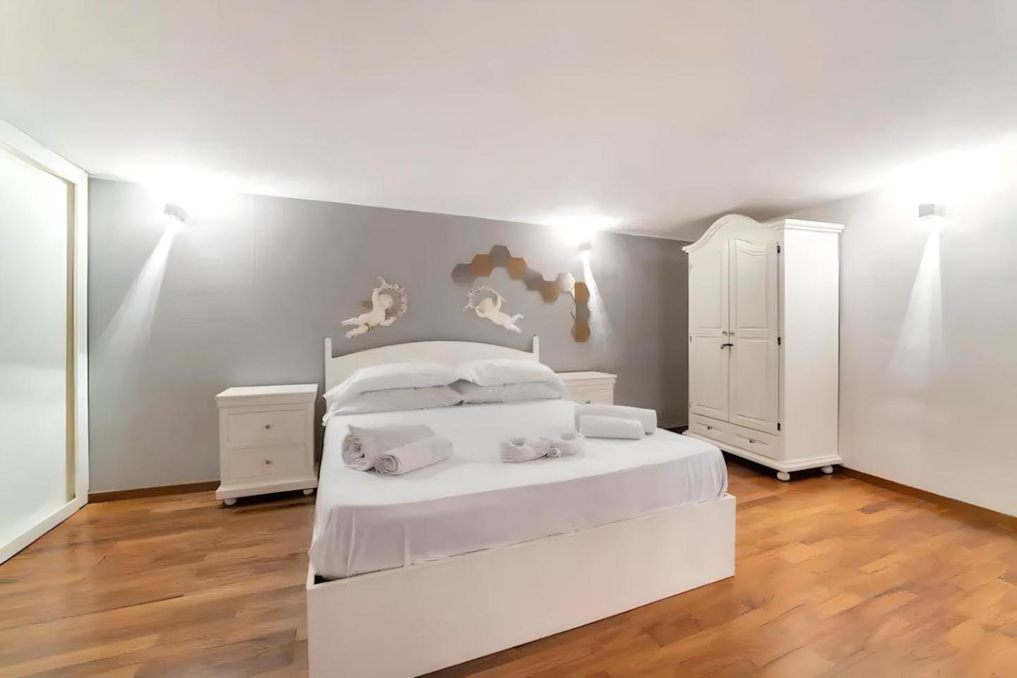Apartment Borrelli House