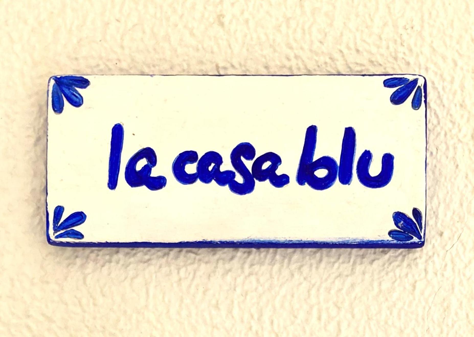 La Casa Blu Nel Cuore Storico Di Apartment *