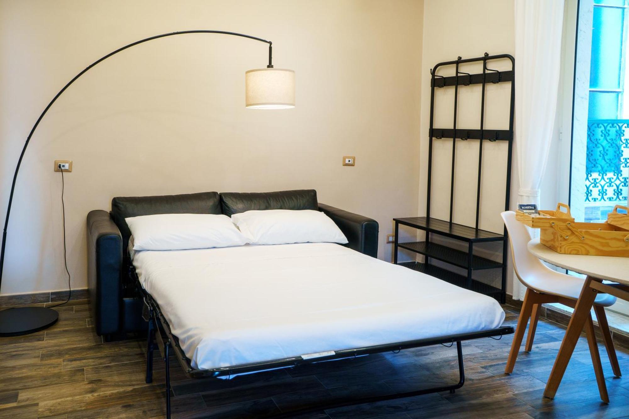 Chiatamone Relais Apartment