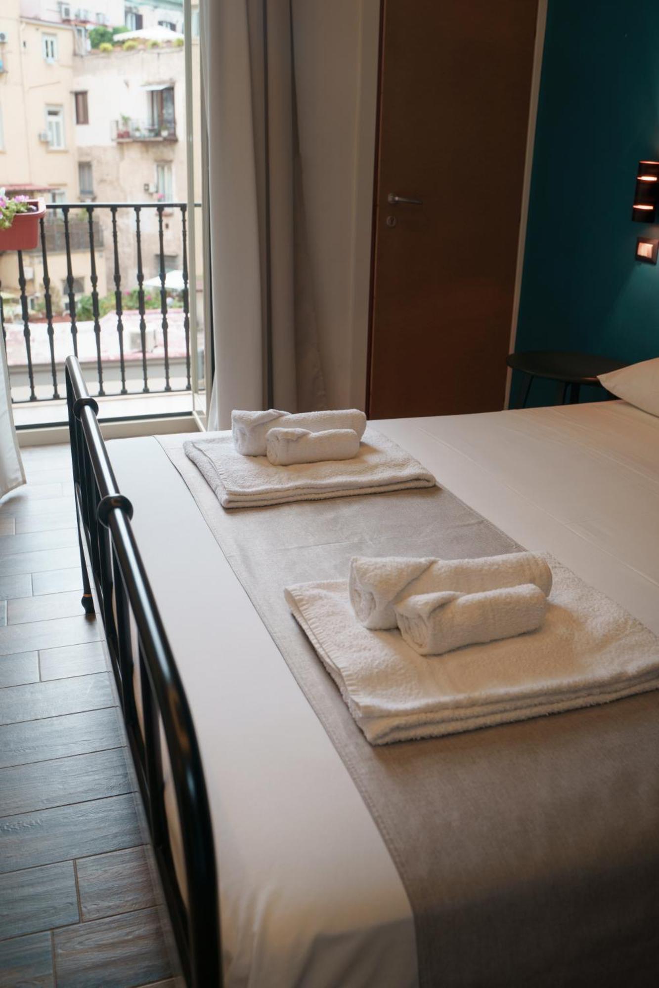 Apartment Chiatamone Relais