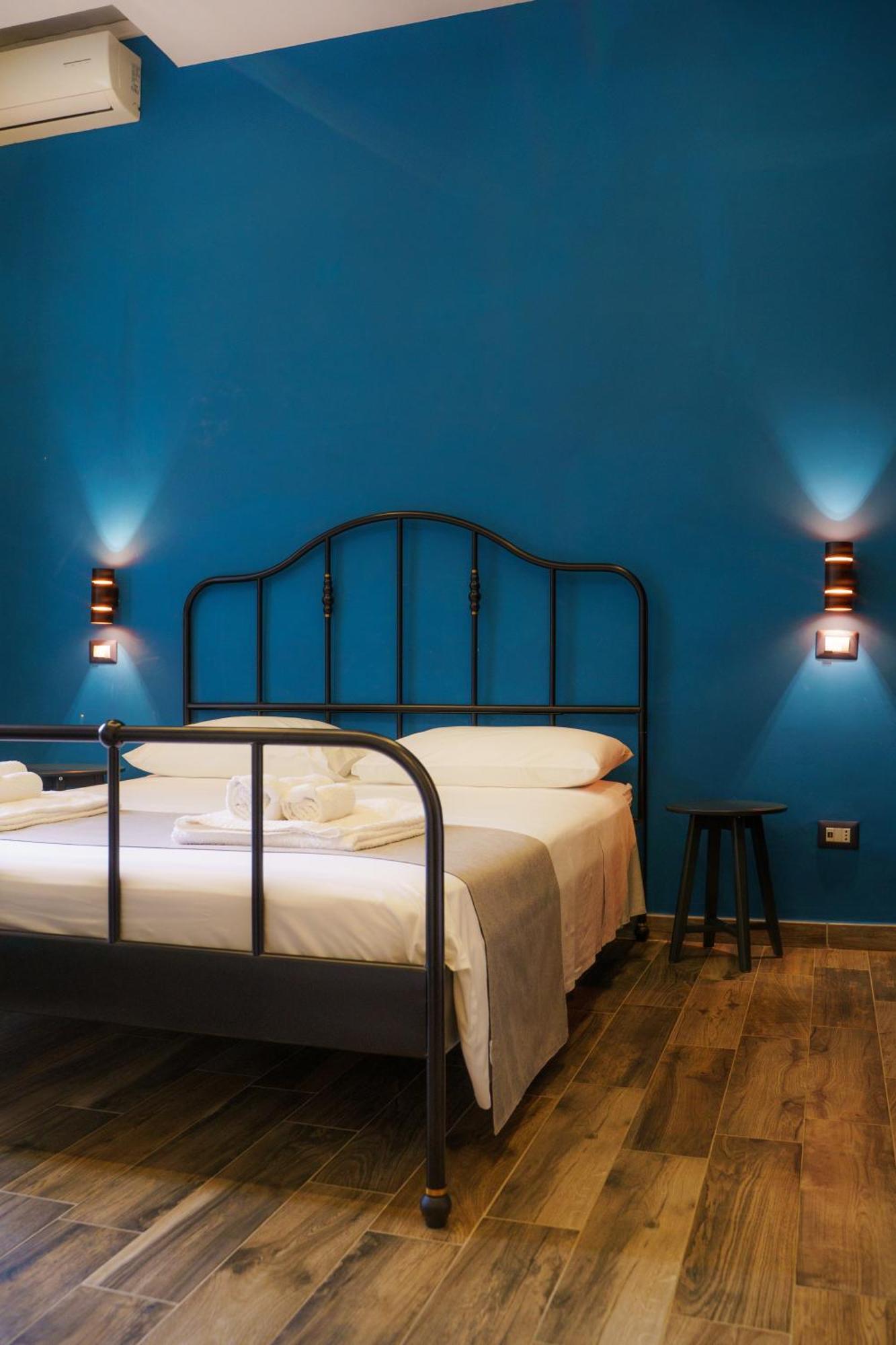 Apartment Chiatamone Relais