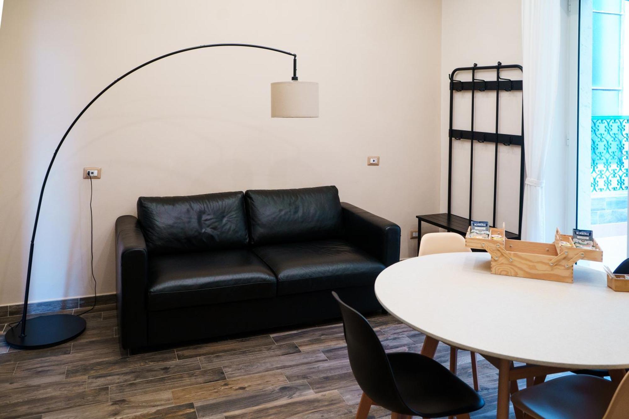 Chiatamone Relais Apartment *