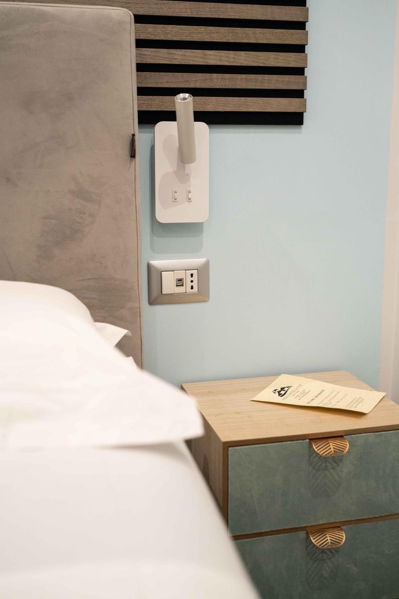 Worldwidesuites Bed & Breakfast *