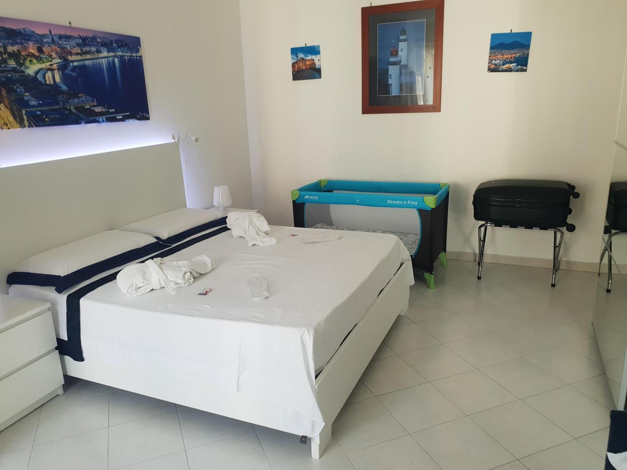 Apartment Casamira Centro Naples