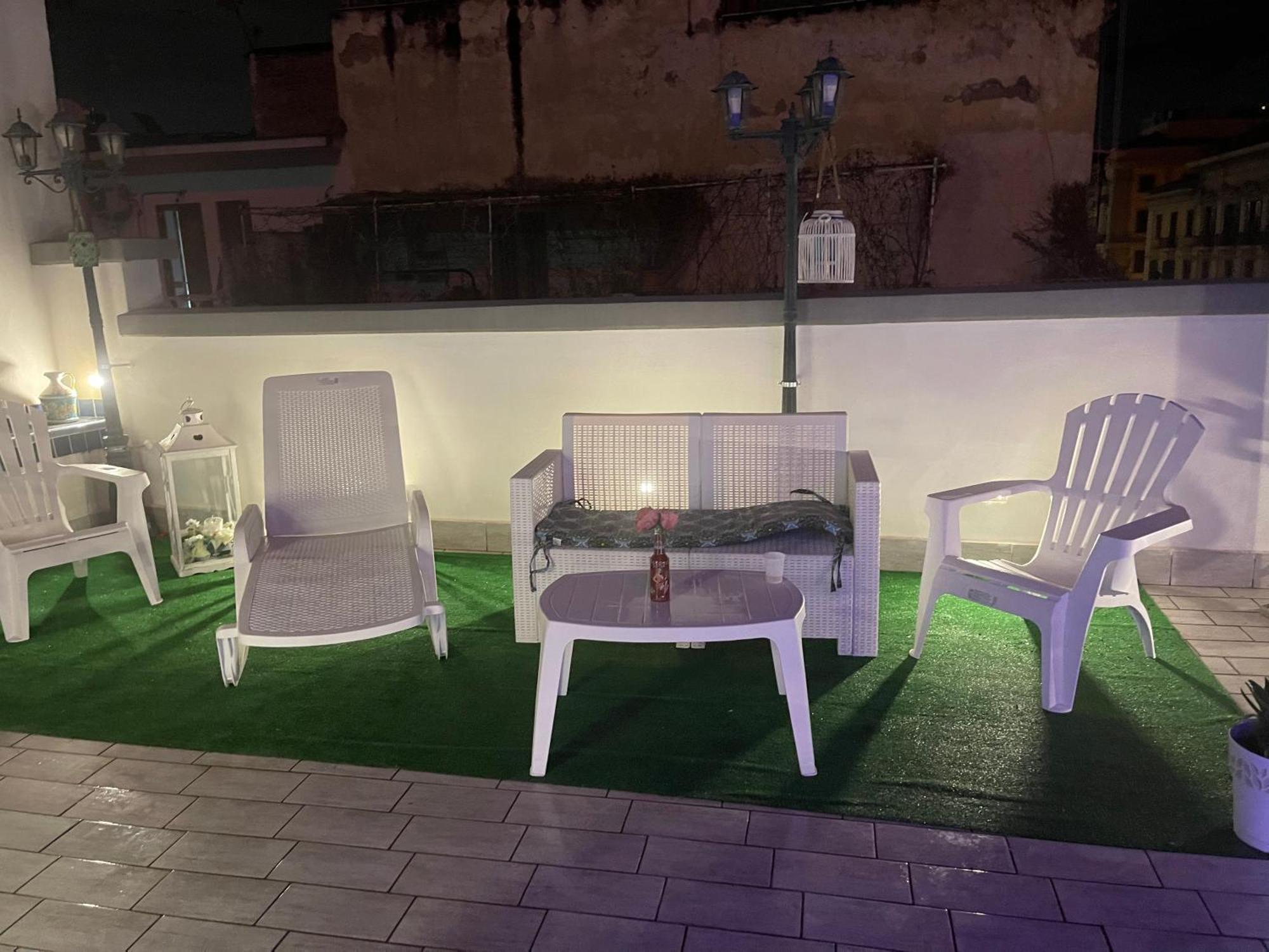 La Dukesca Chic * Naples