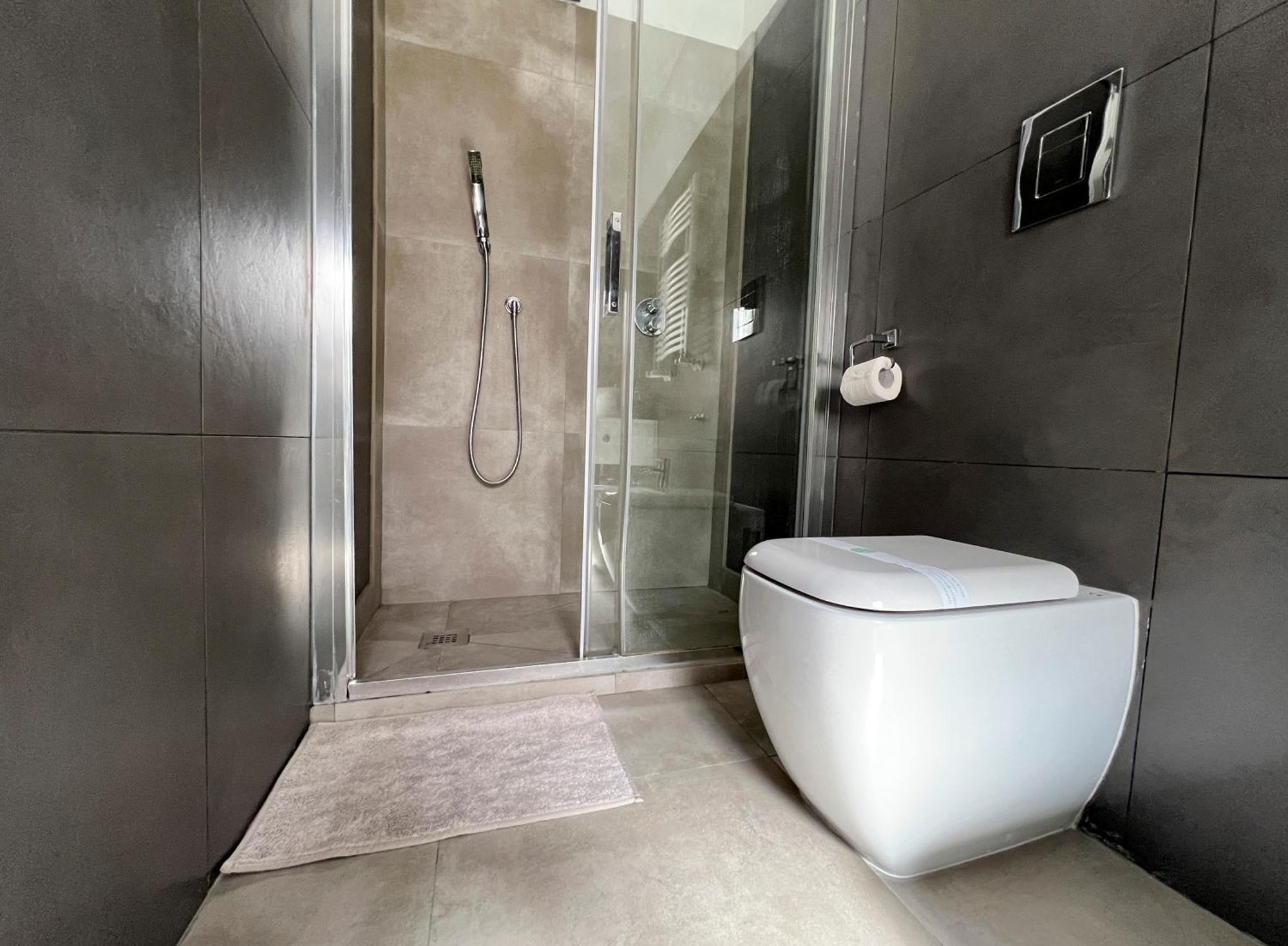 J&g Spaccanapoli Apartment Naples