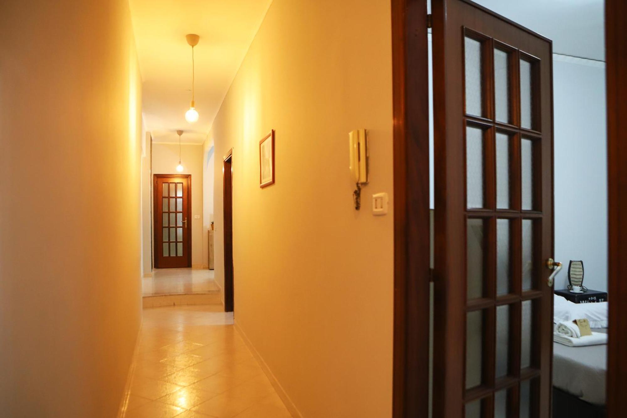 Quiet In The Rione Sanita In The Toto District Apartment *