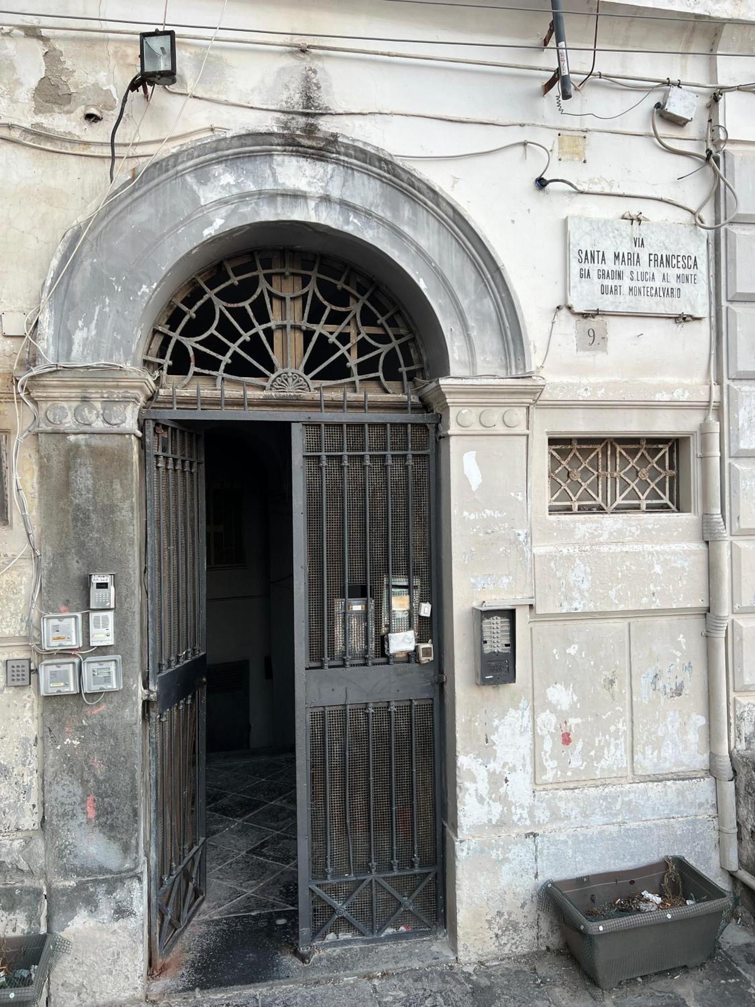 Guest house La Casa Della Nonna - Quartierispagnoli Naples
