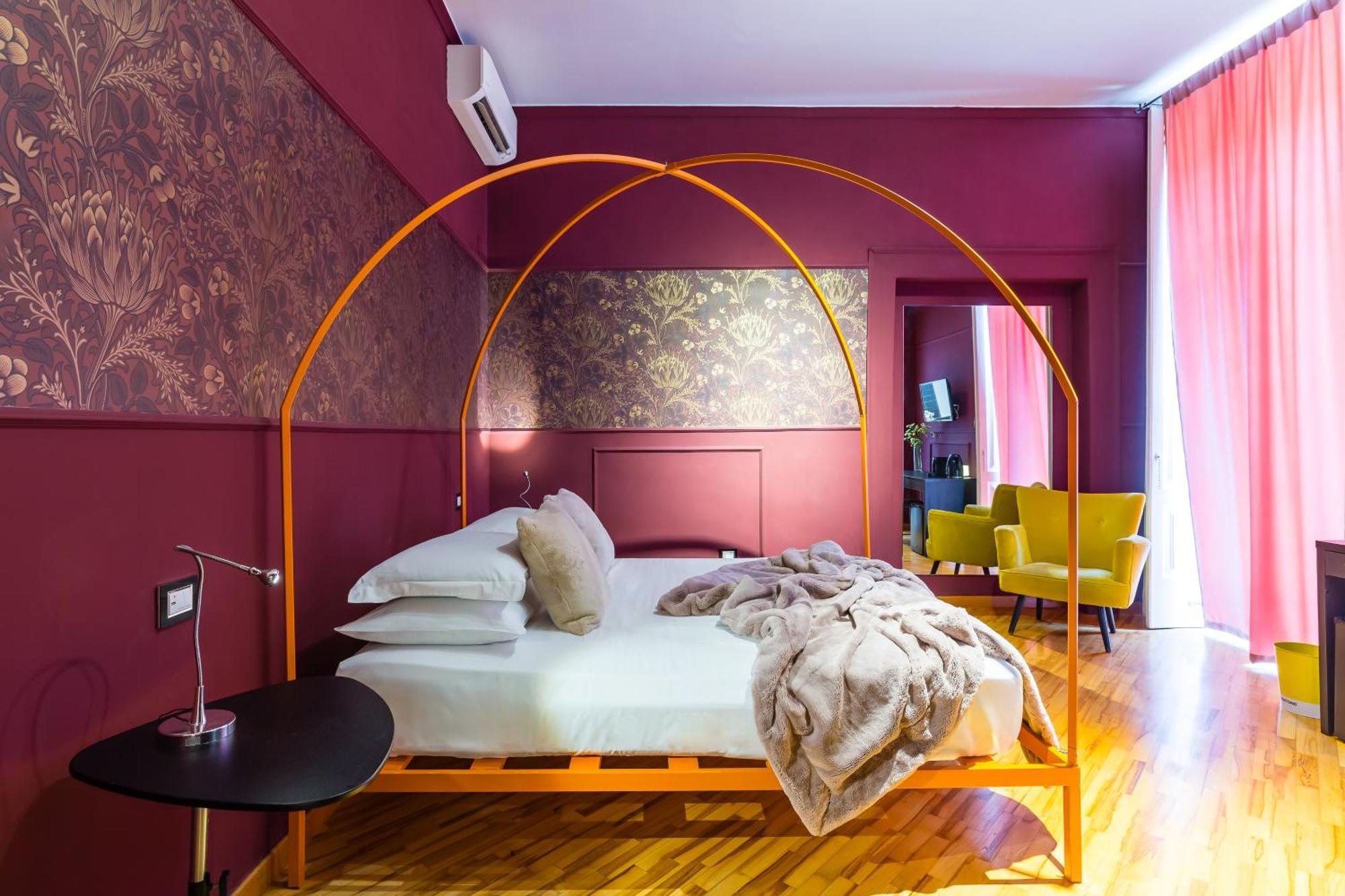 Starguest Dante Naples