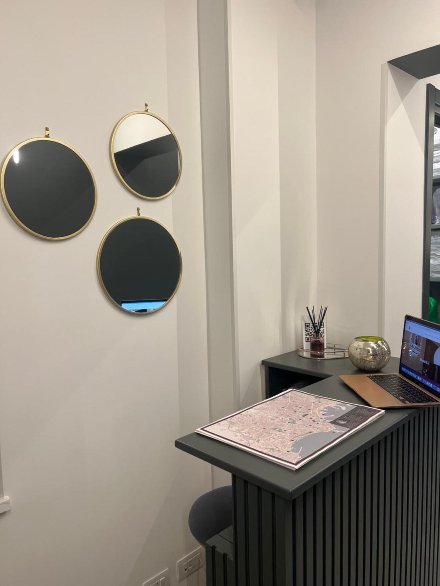 La Lepre Artemide * Naples