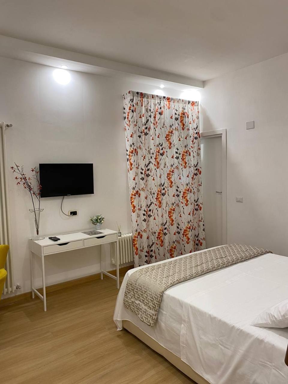 Domus San Martino Bed & Breakfast Naples