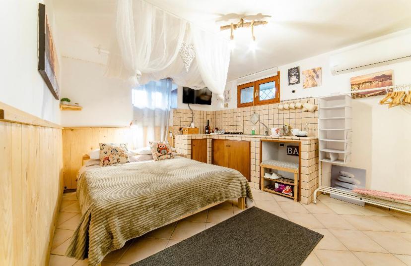 Tabor 1 Garden & Parking Apartment Naples