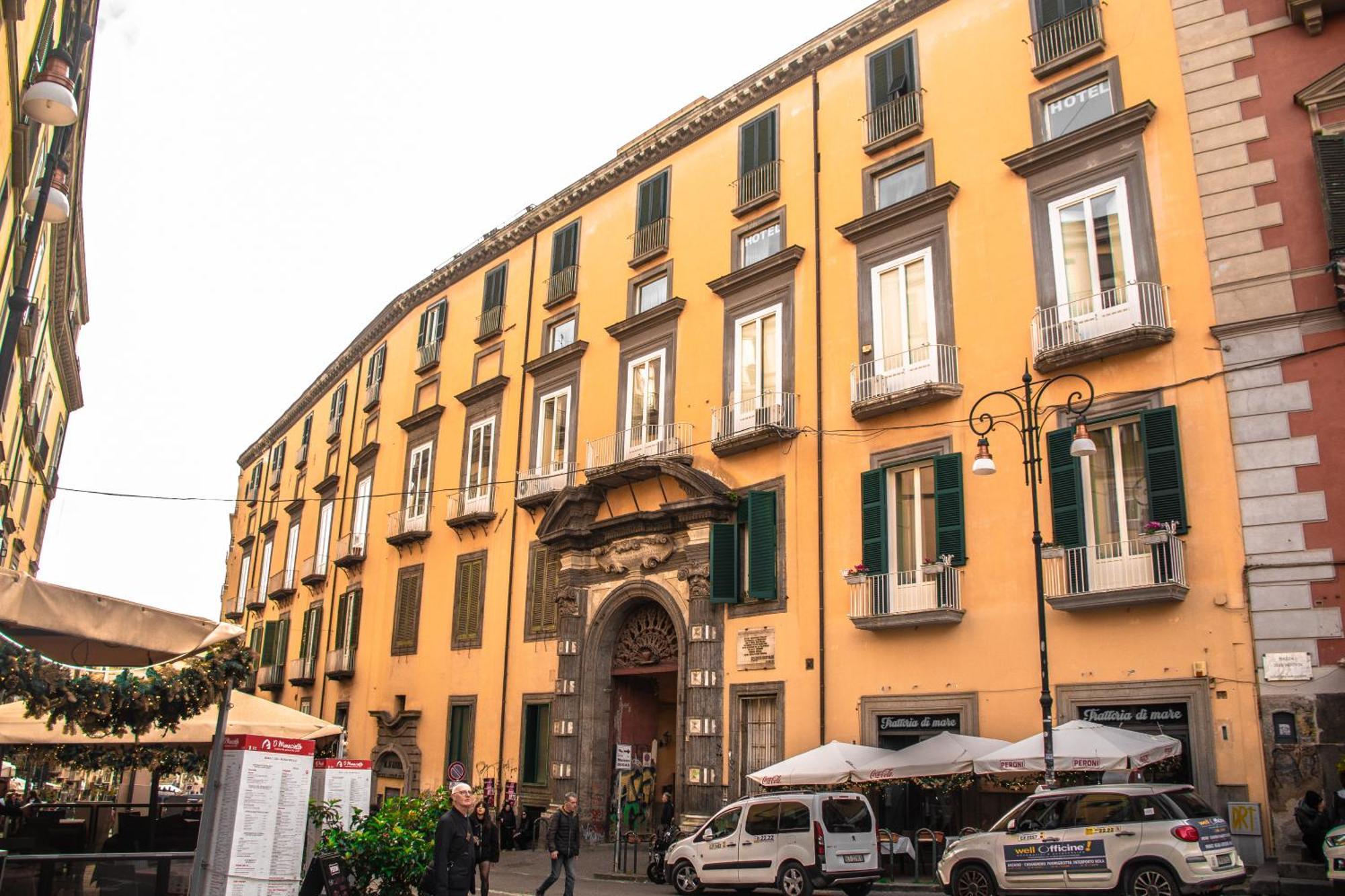 Guest house Maison Degas-dimora Di Charme Naples