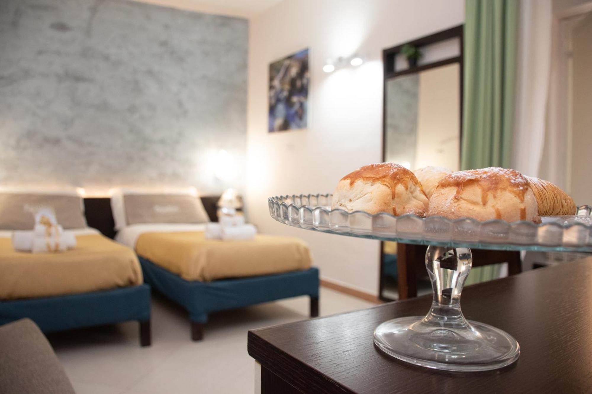 Maison Degas-dimora Di Charme Guest house