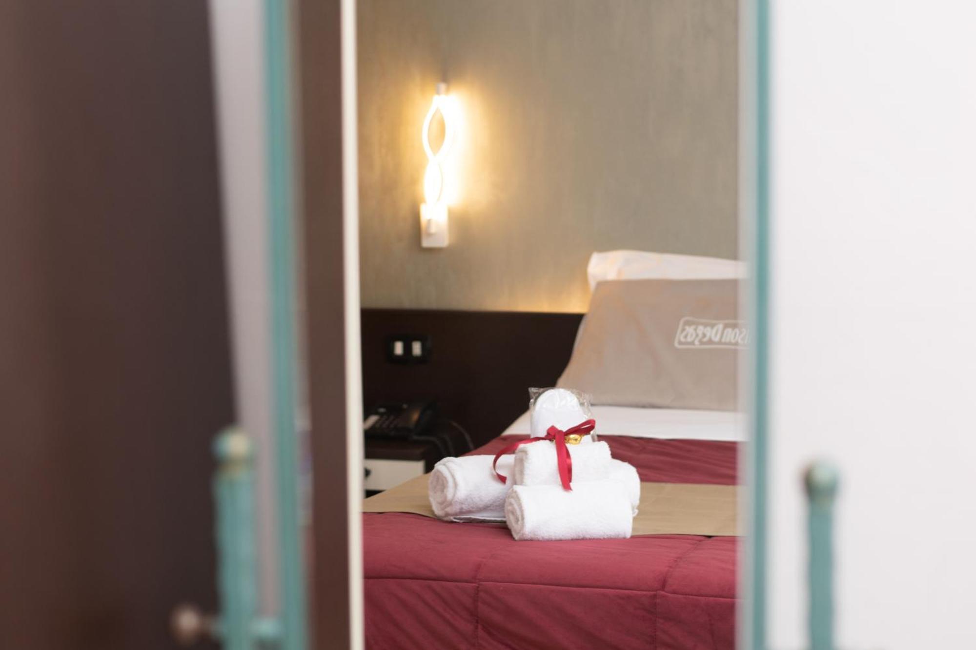 Guest house Maison Degas-dimora Di Charme Naples