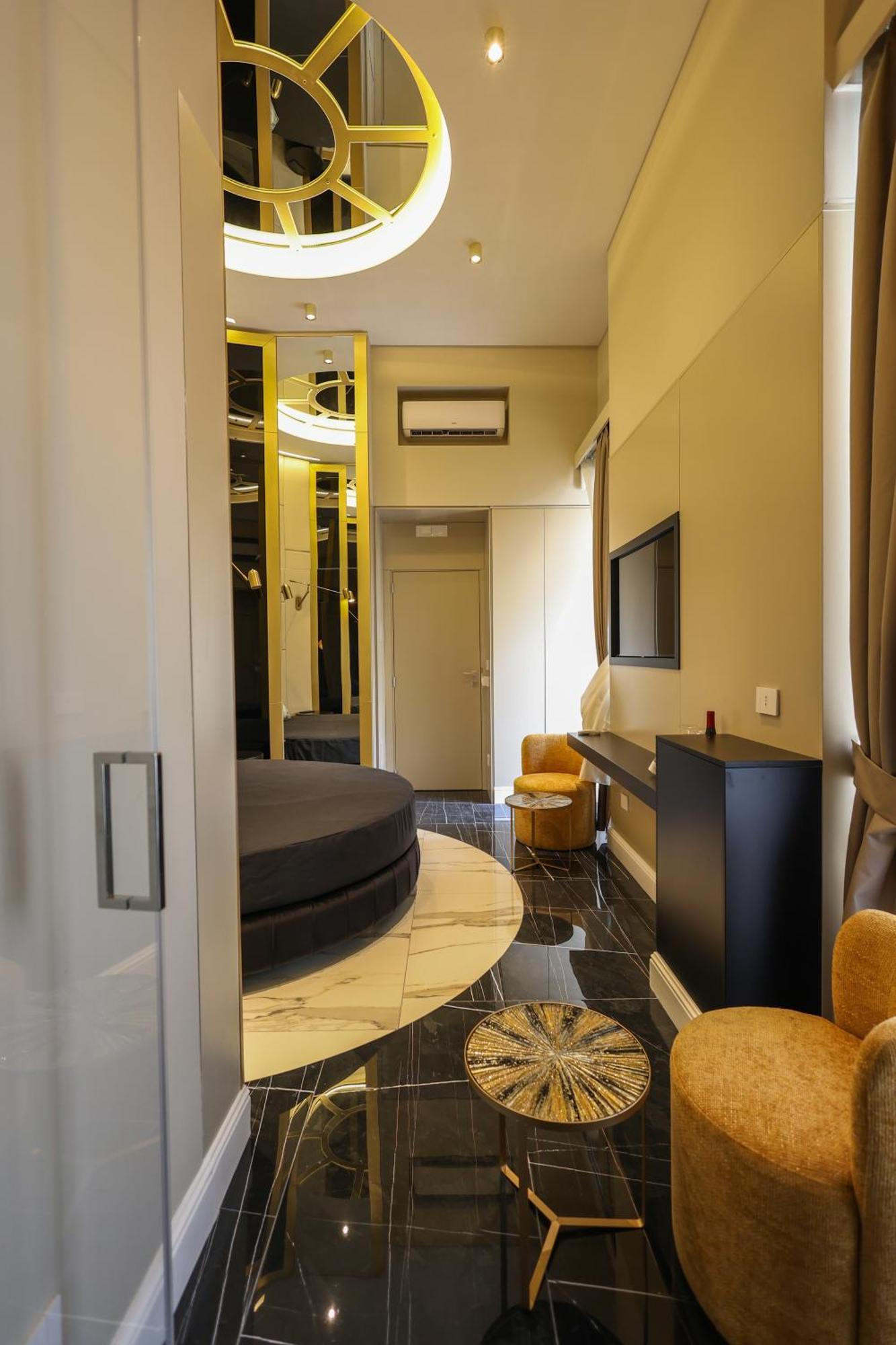 Maison San Carlo Luxury Guest house Naples