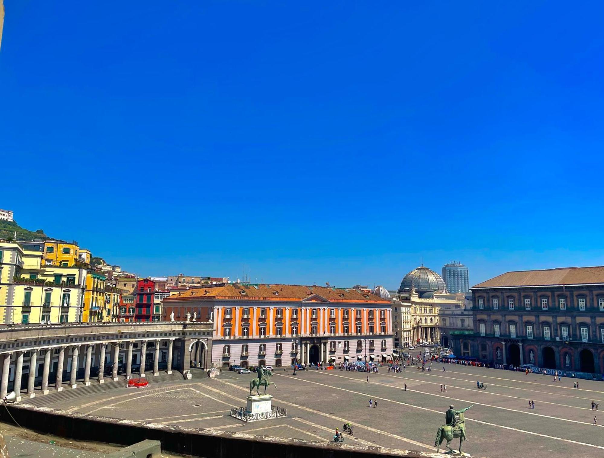 Apartment 'na Piazza - With View *