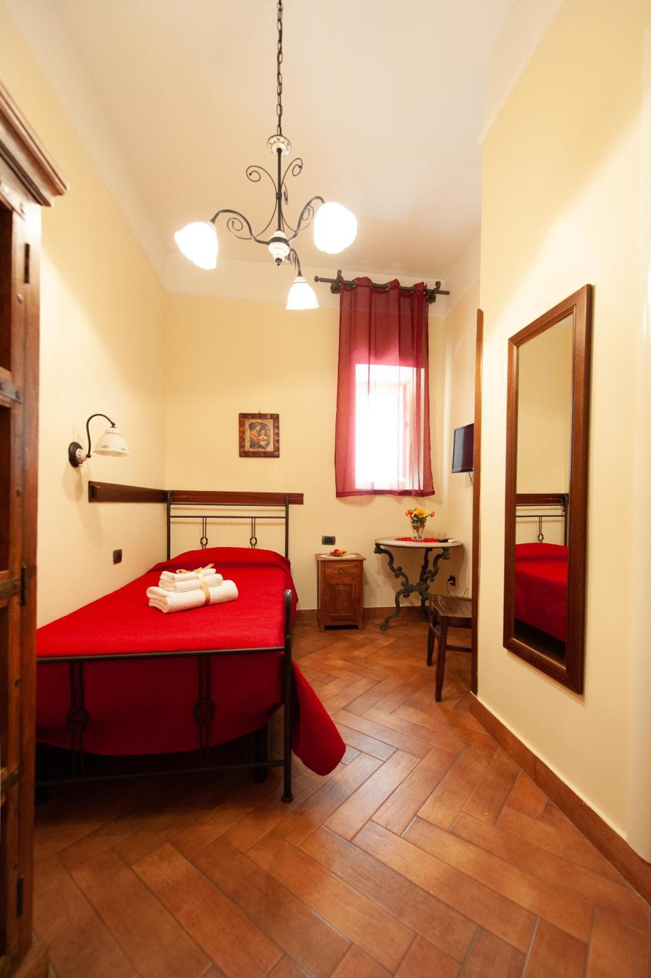 Conte Cavour Guest house 3*