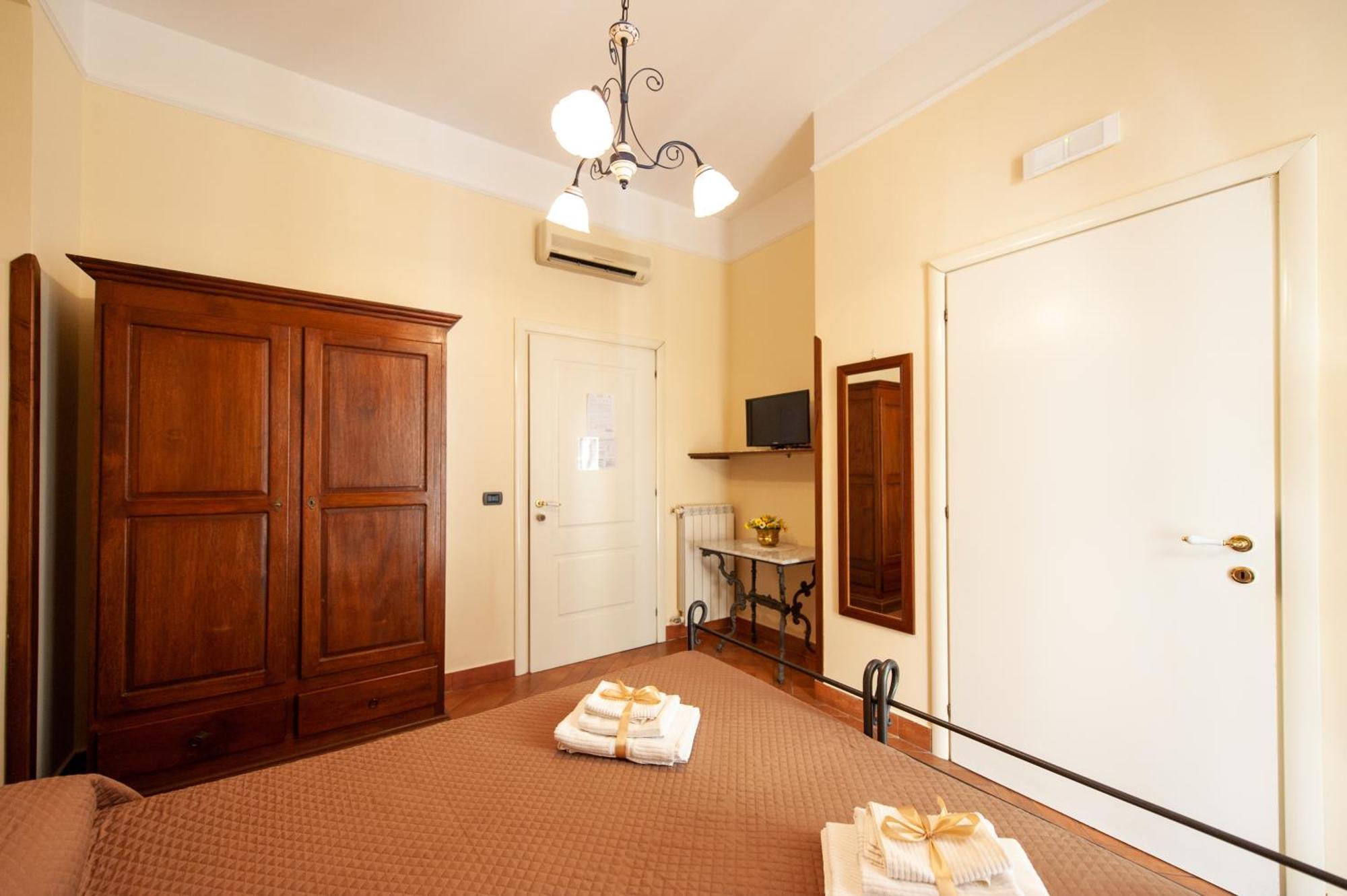 Conte Cavour Guest house