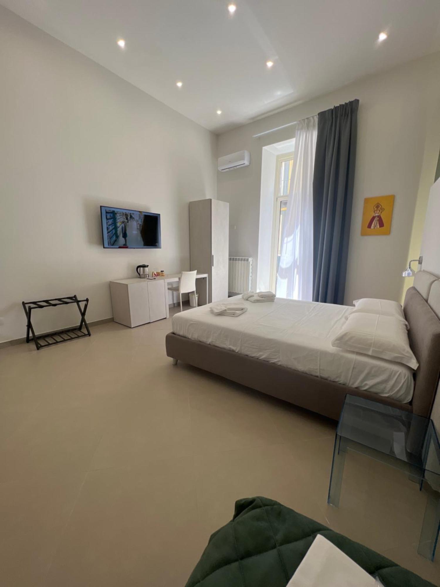 Guest house Dimora Chiaia 209 Naples