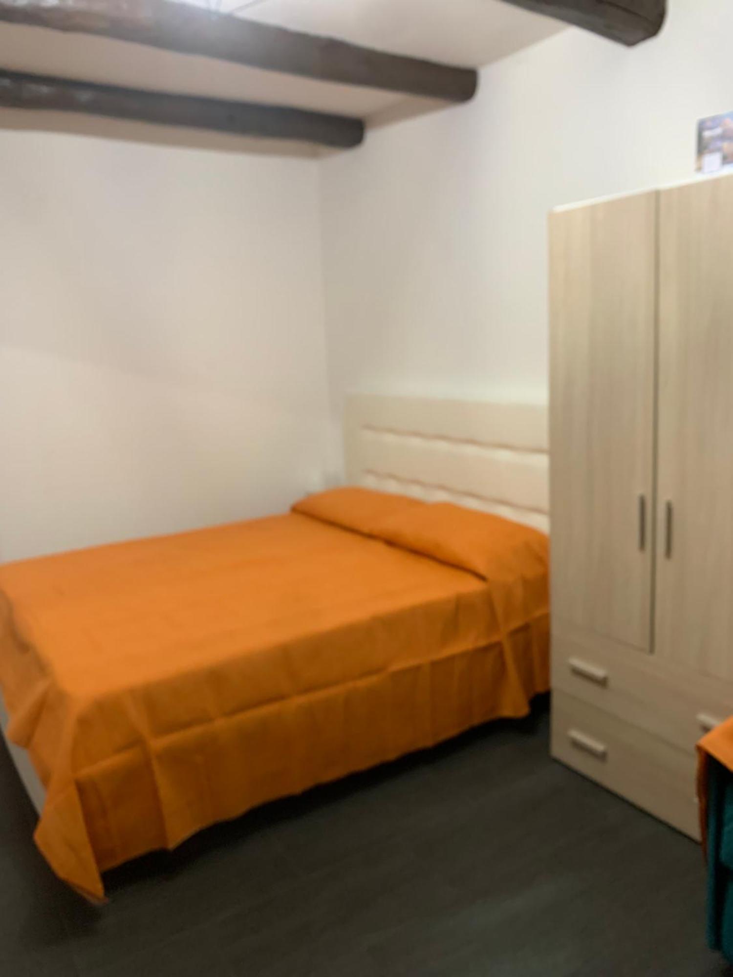 Apartment Viky House Chiaia Naples
