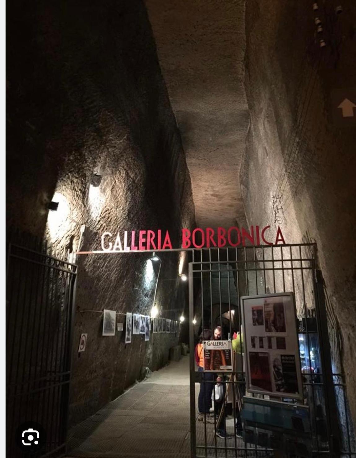 Holiday home Casa Spaccanapoli *