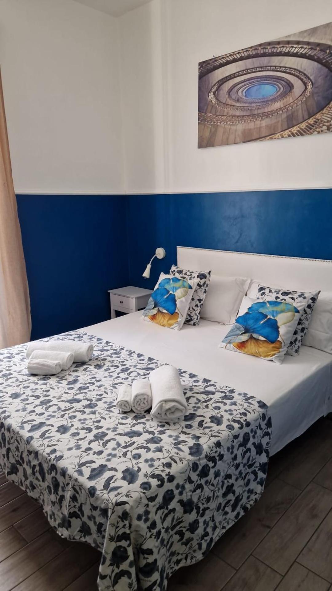 Joy Guest house *