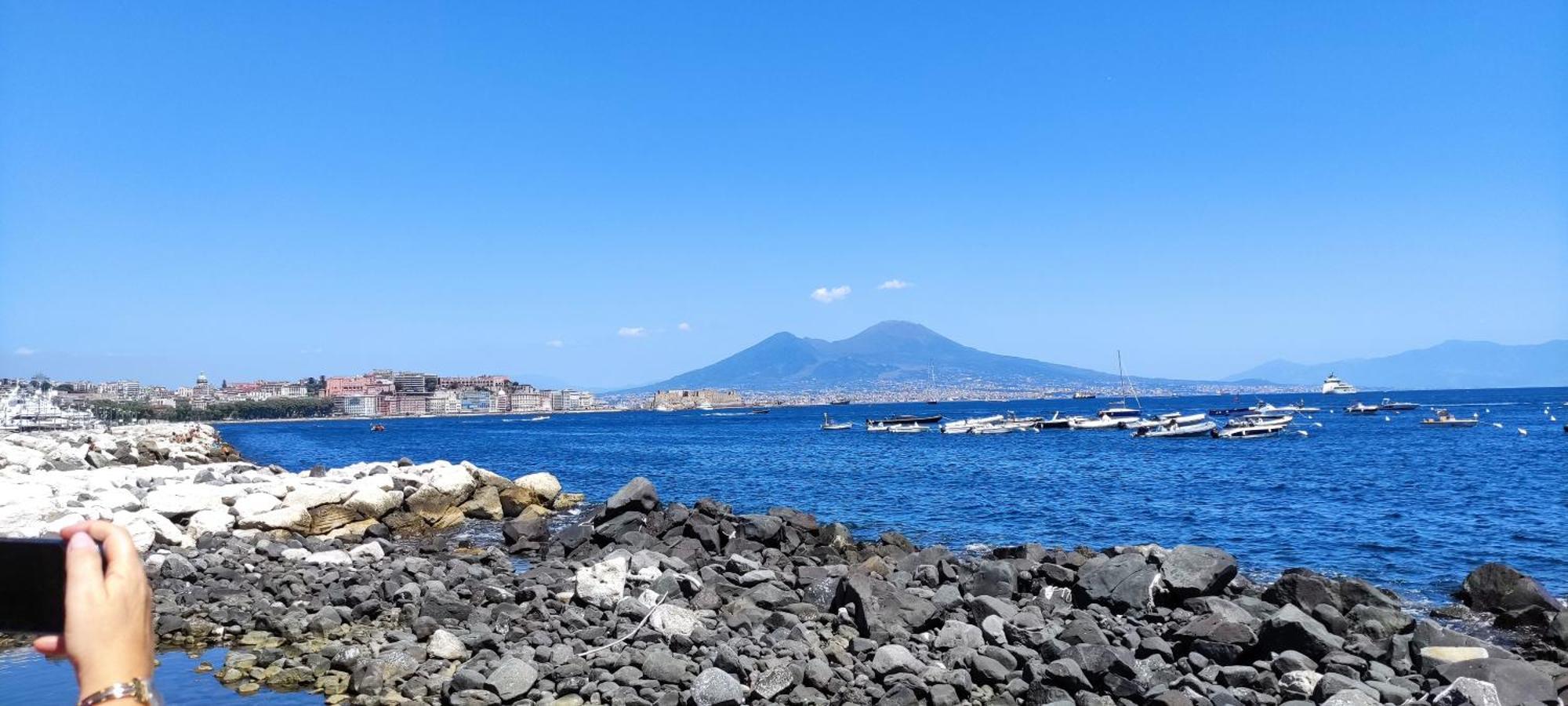 Dantonarooms * Naples