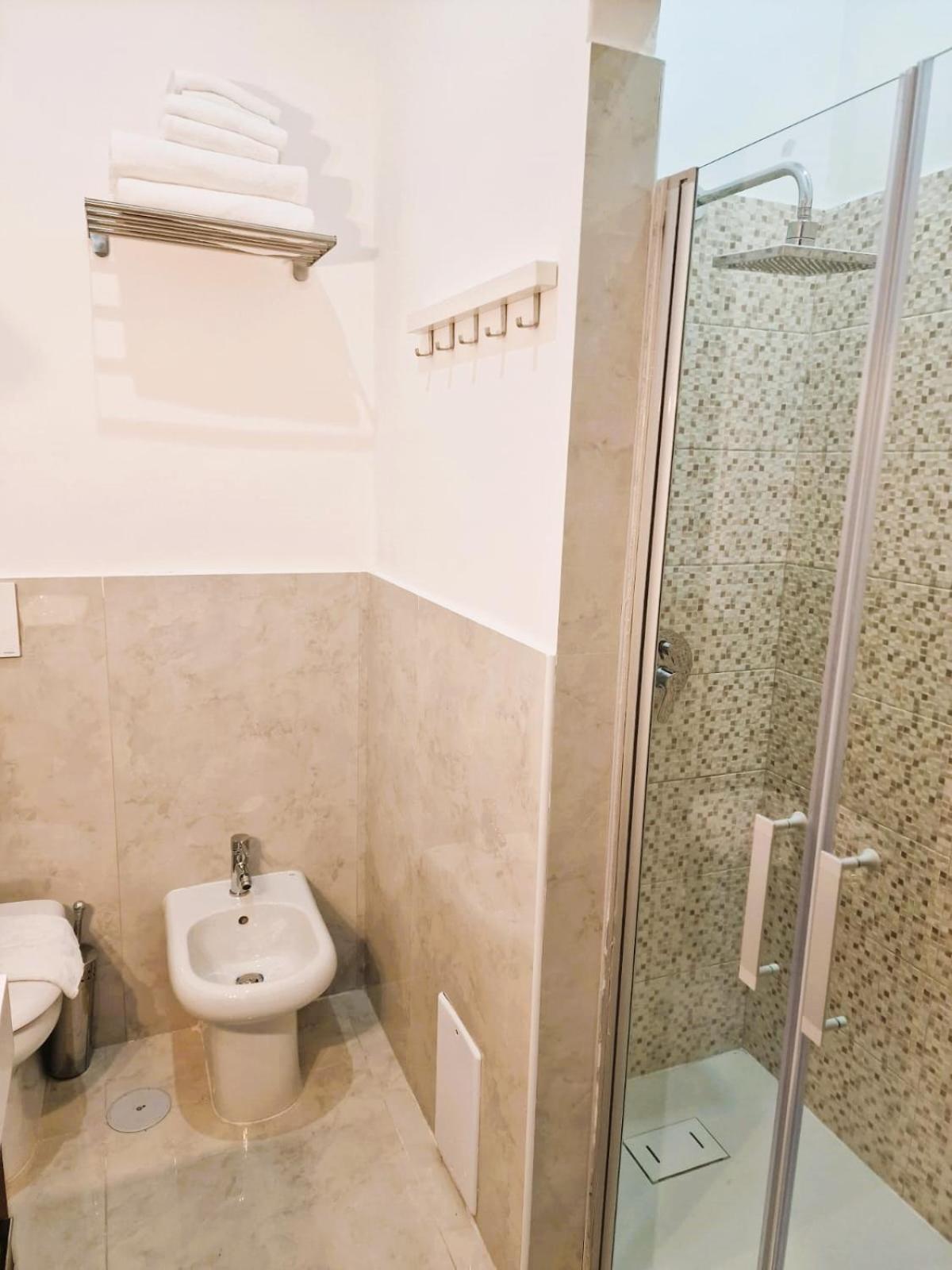 Art Flat Municipio Guest house Naples