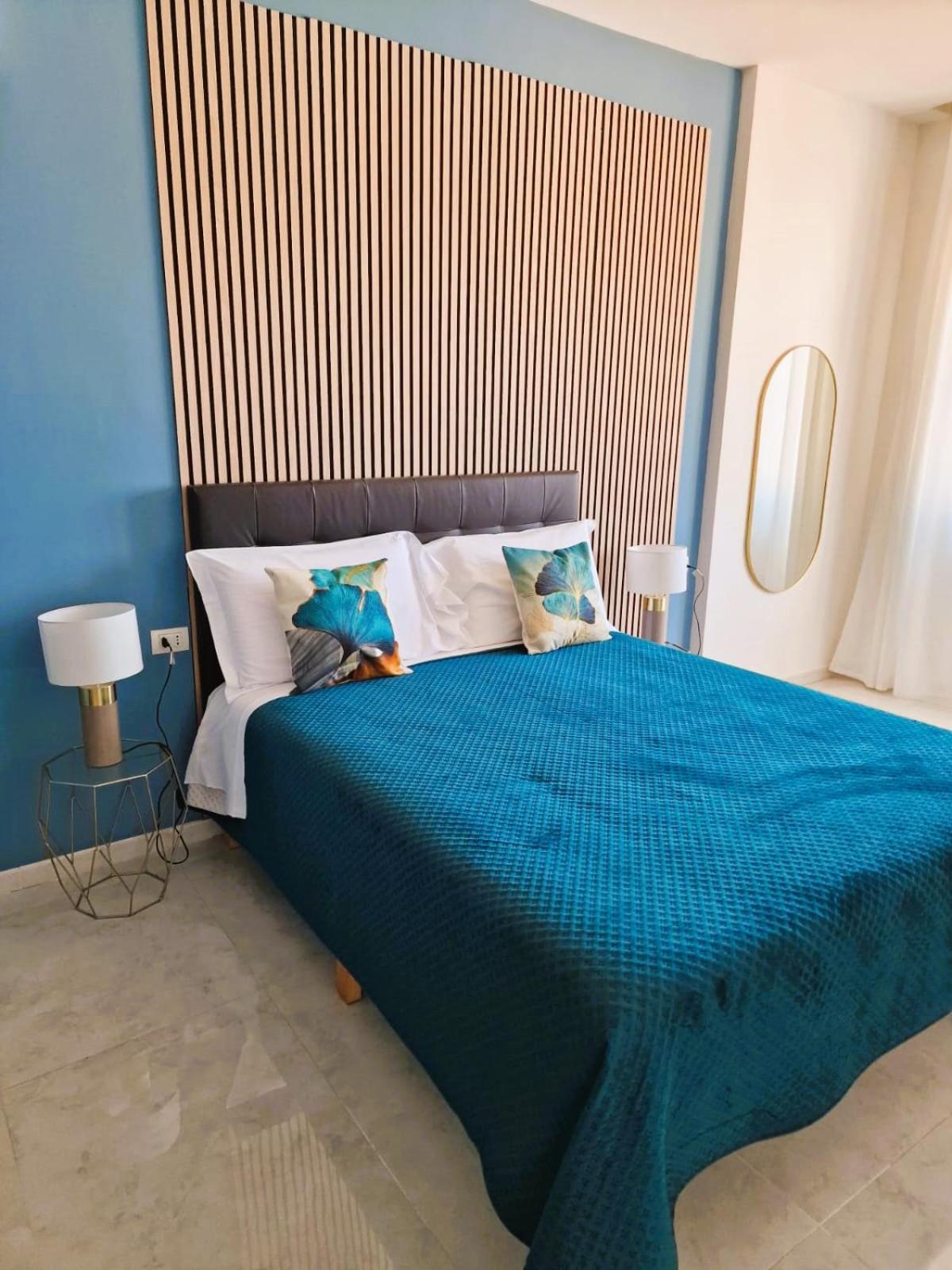 Art Flat Municipio Guest house *
