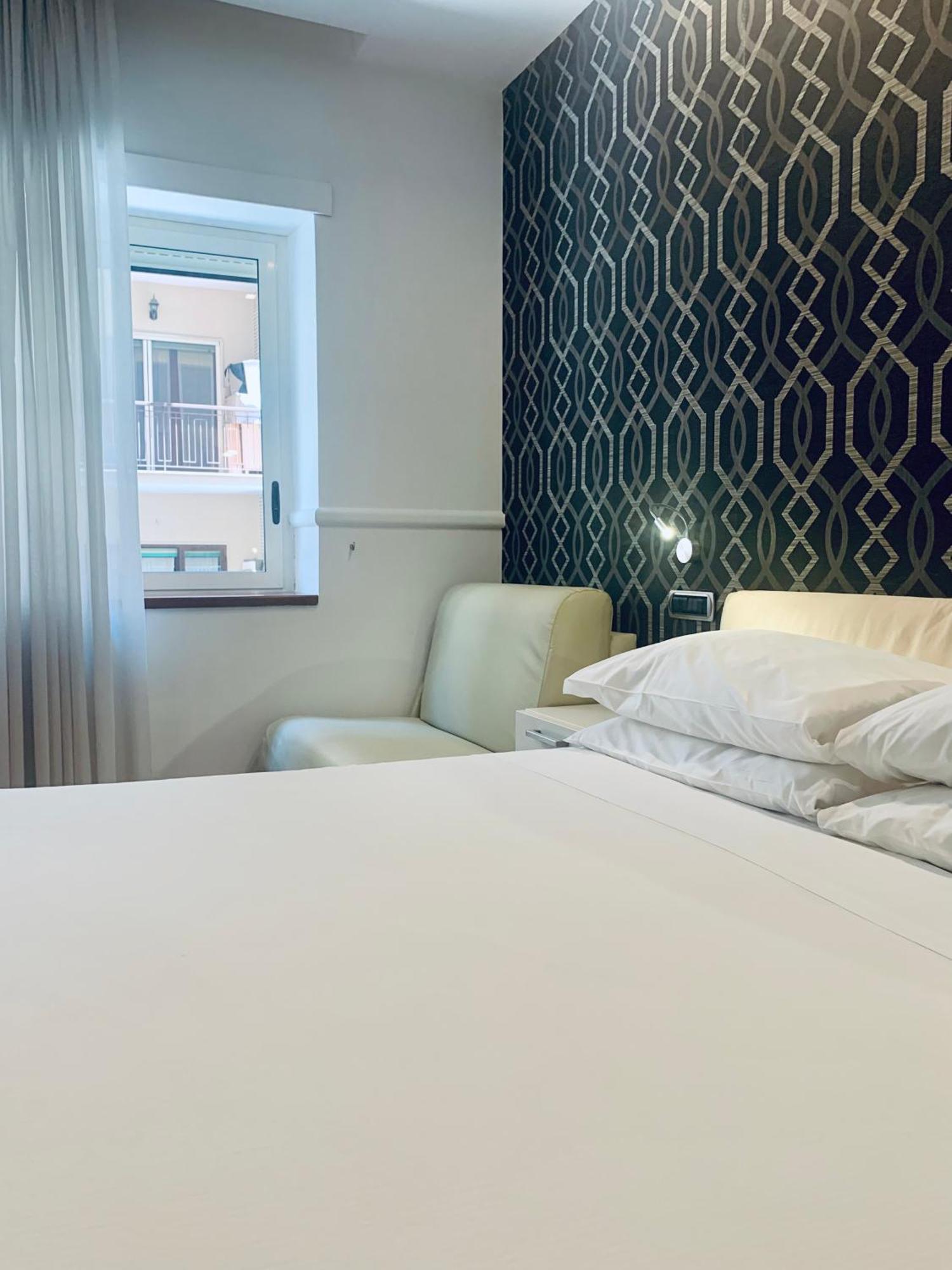 Napoliday Bed & Breakfast