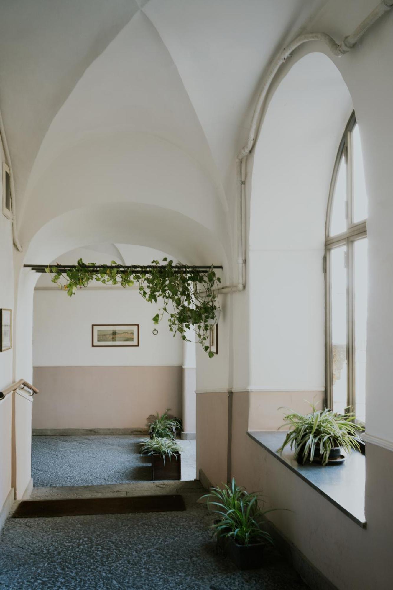Guest house La Bella Luxury And Travel Solution