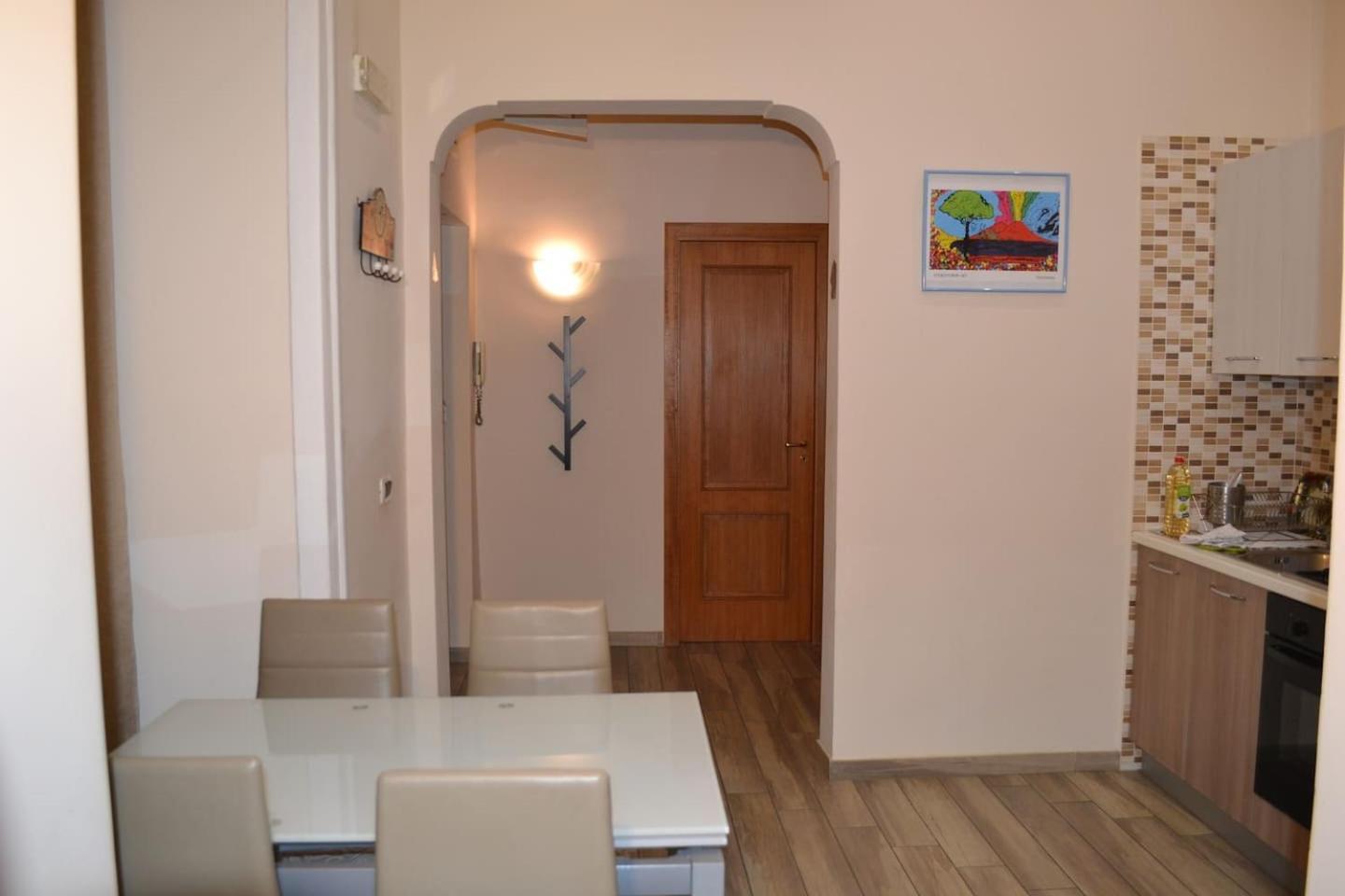 Traversa Toledo, Intero Al Plebiscito * Naples