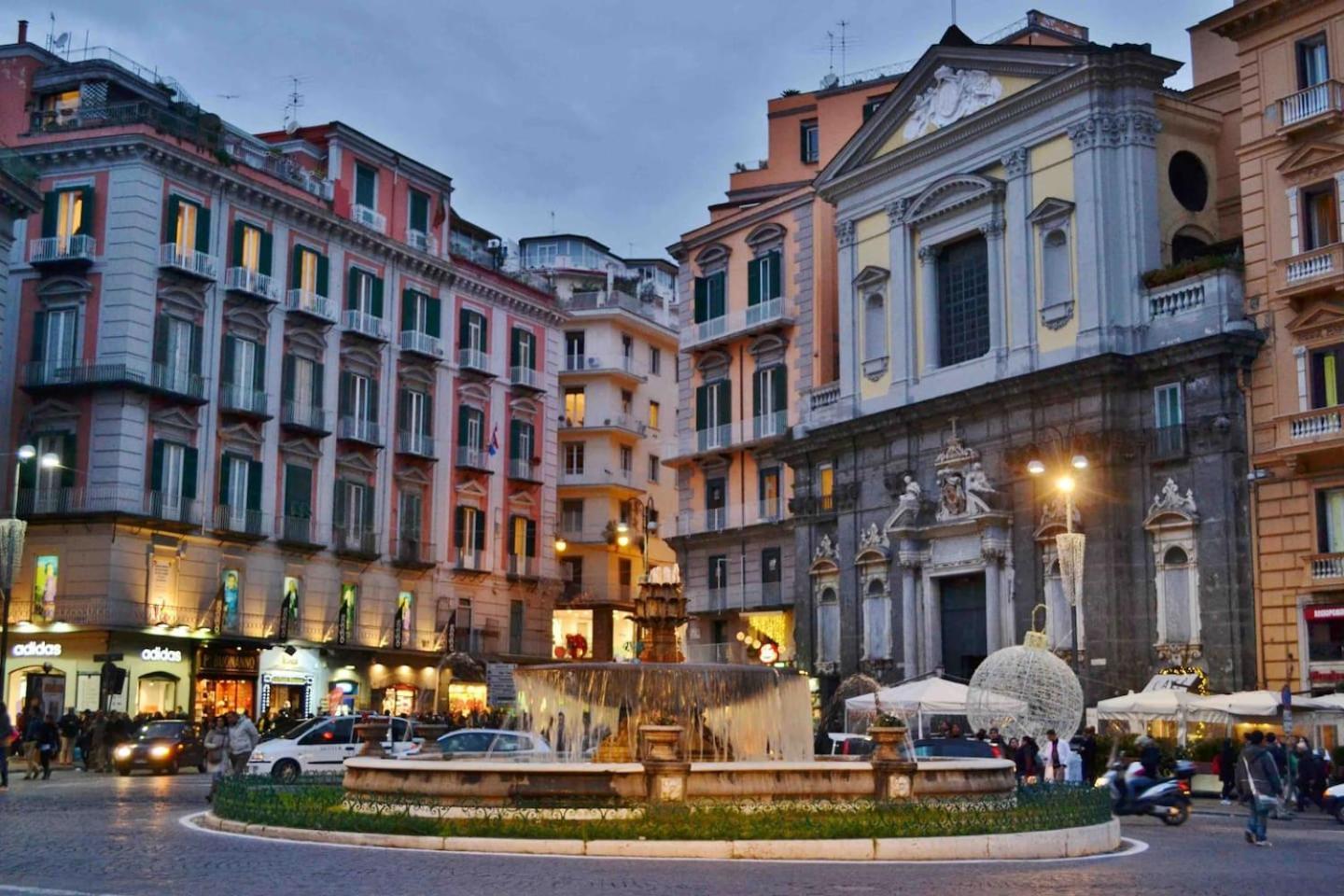 Apartment Traversa Toledo, Intero Al Plebiscito