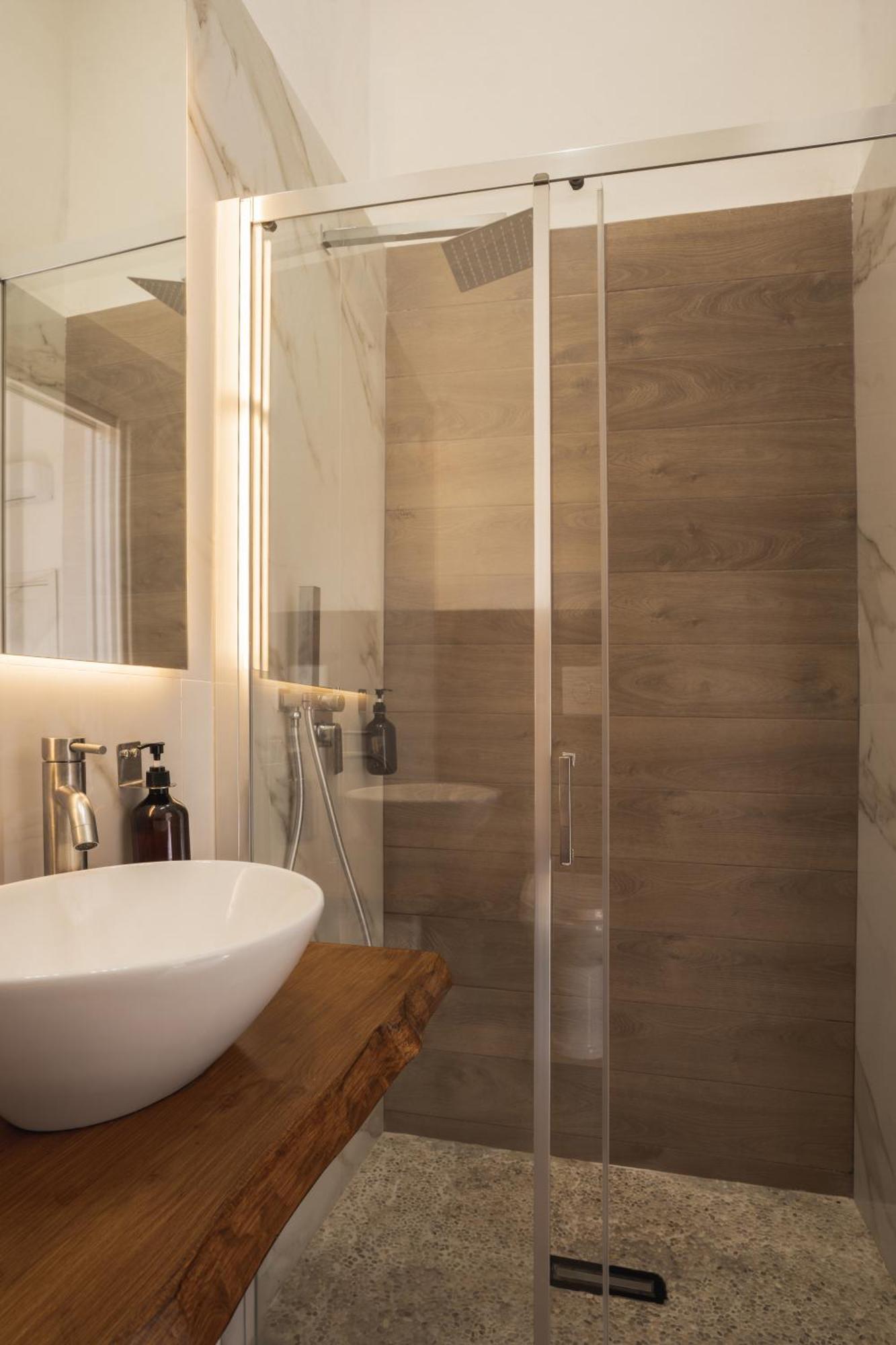 La Bella Luxury And Travel Solution