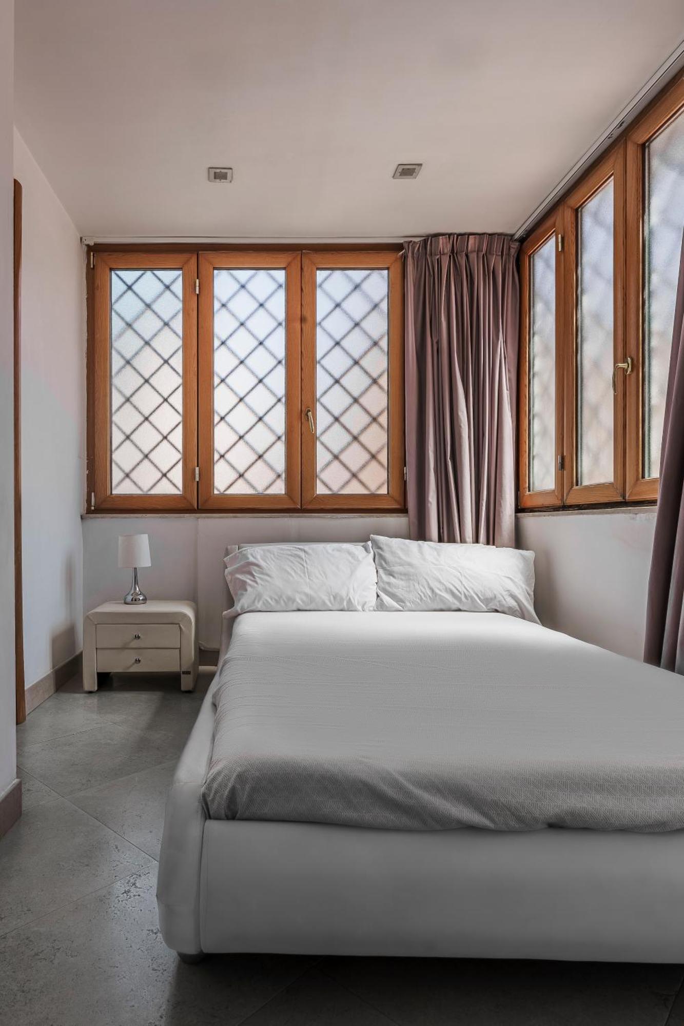 La Bella Luxury And Travel Solution Guest house Naples