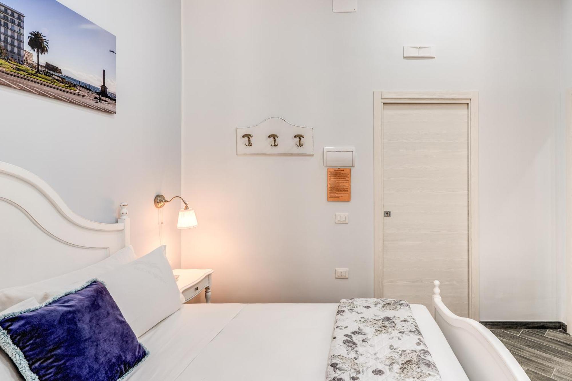 Agora Borsa Guest house *