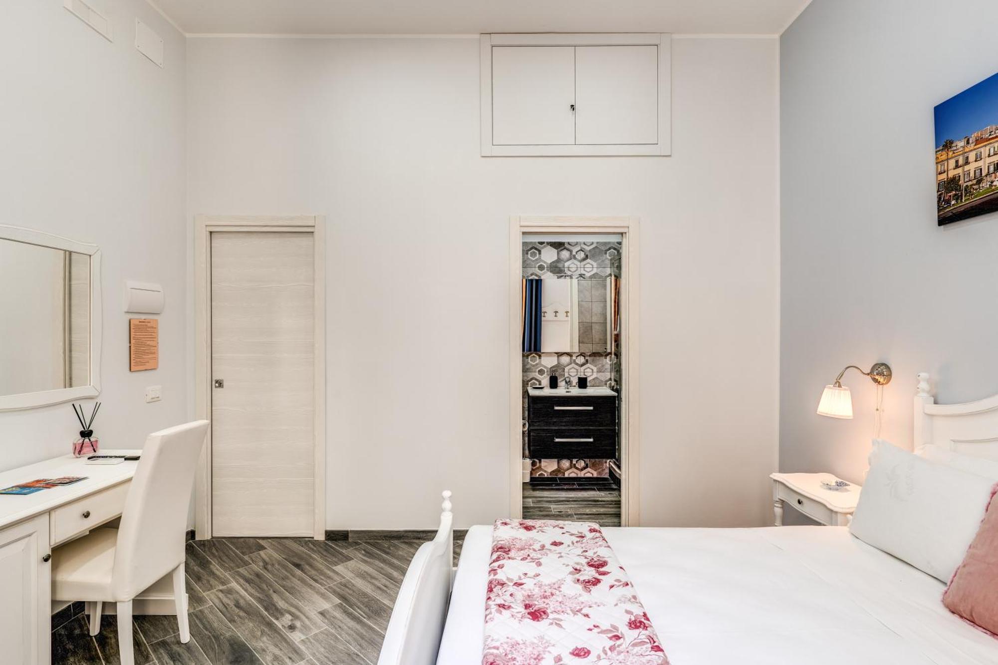 Agora Borsa Guest house *