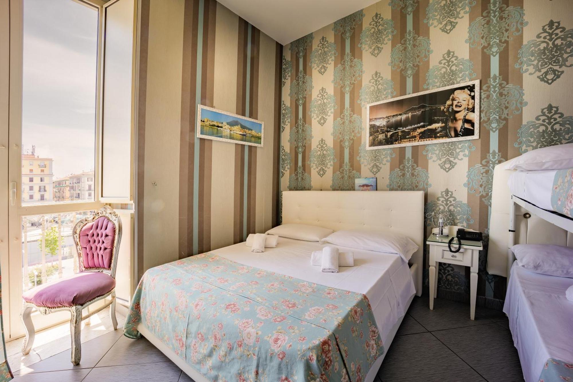 Hotel New Sayonara Naples