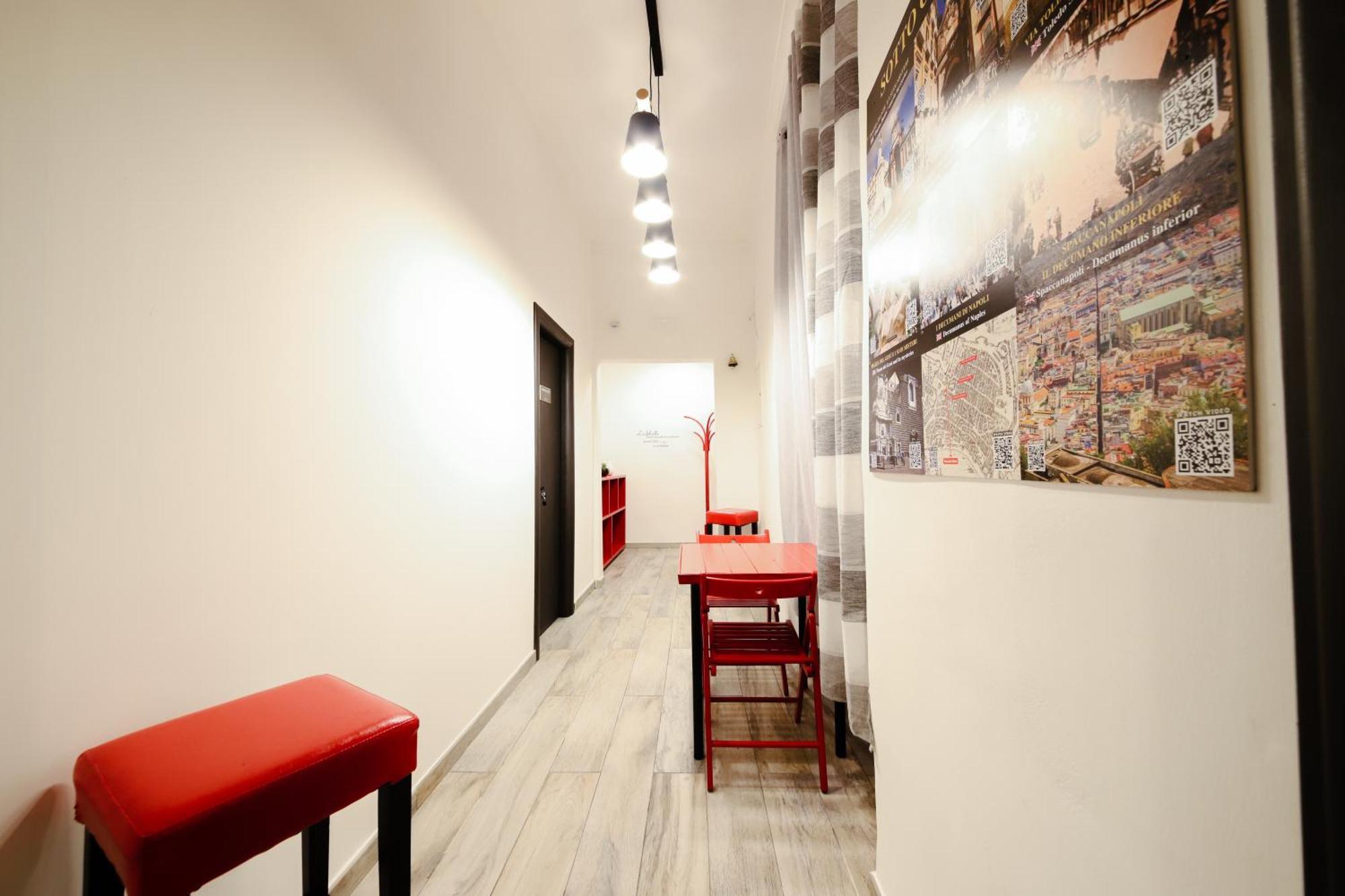 Casa Interattiva Naples'secrets Bed & Breakfast