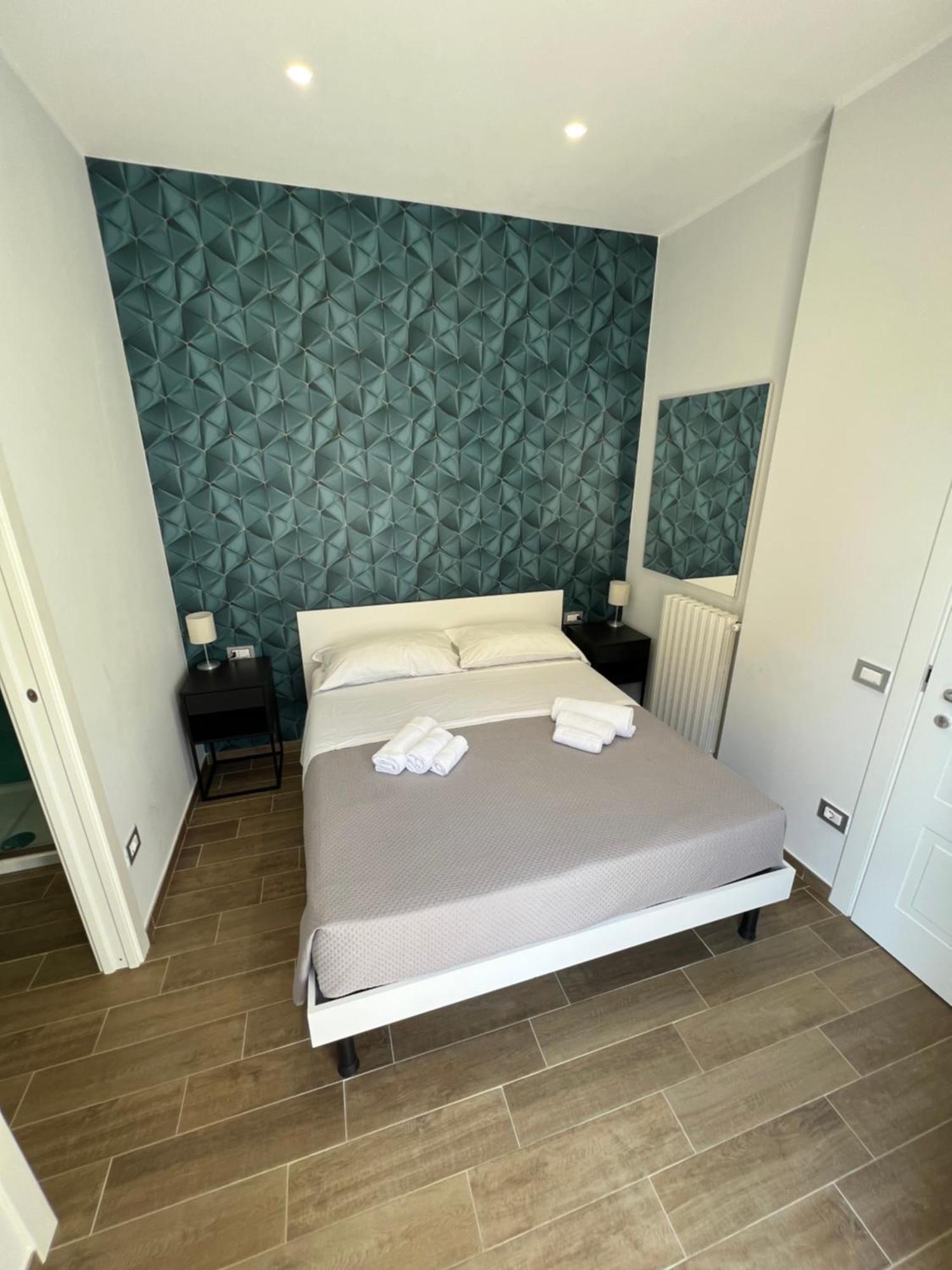Metropolis Guest house