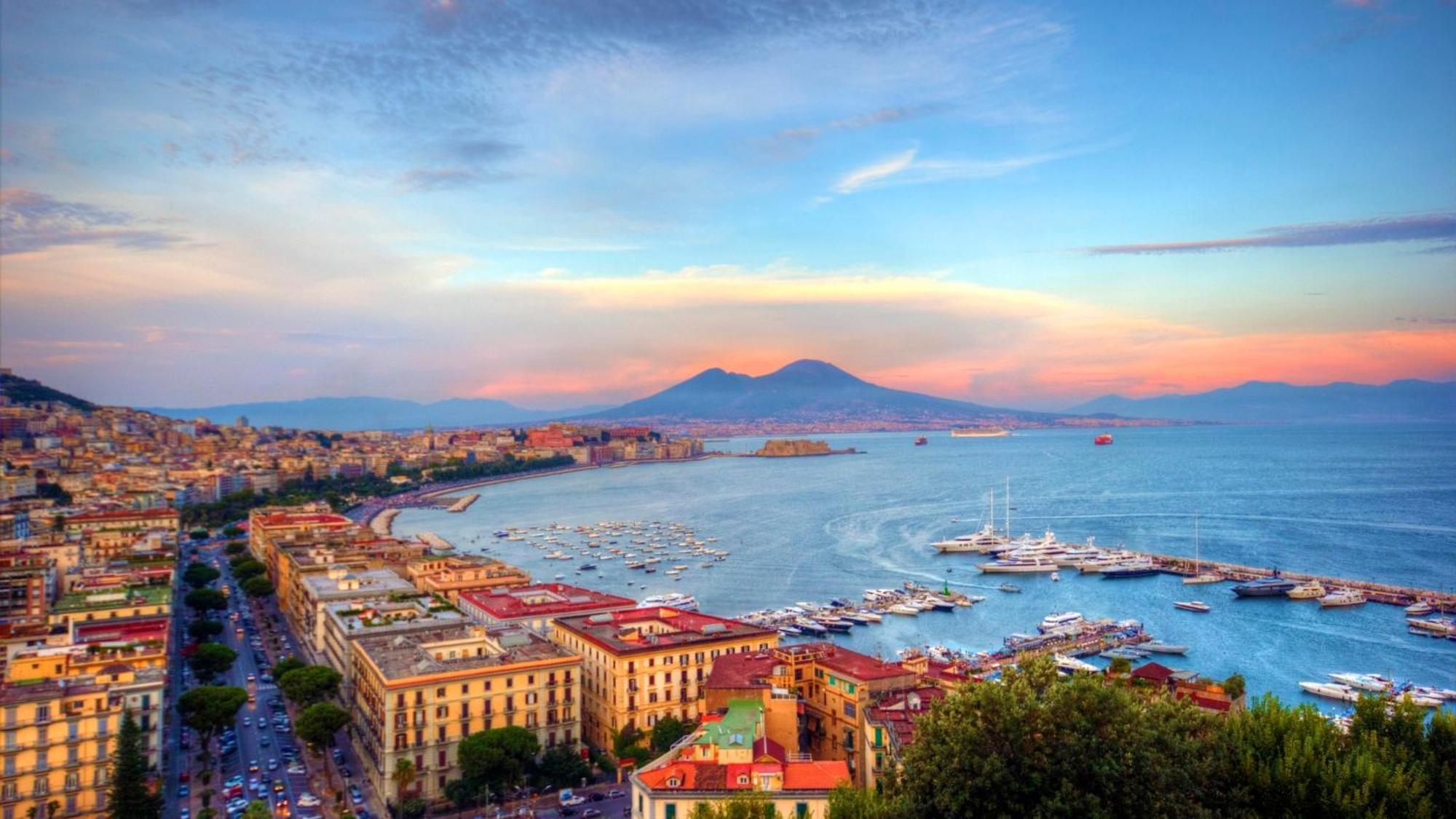 Your Wide Place - Min 31 Days Naples
