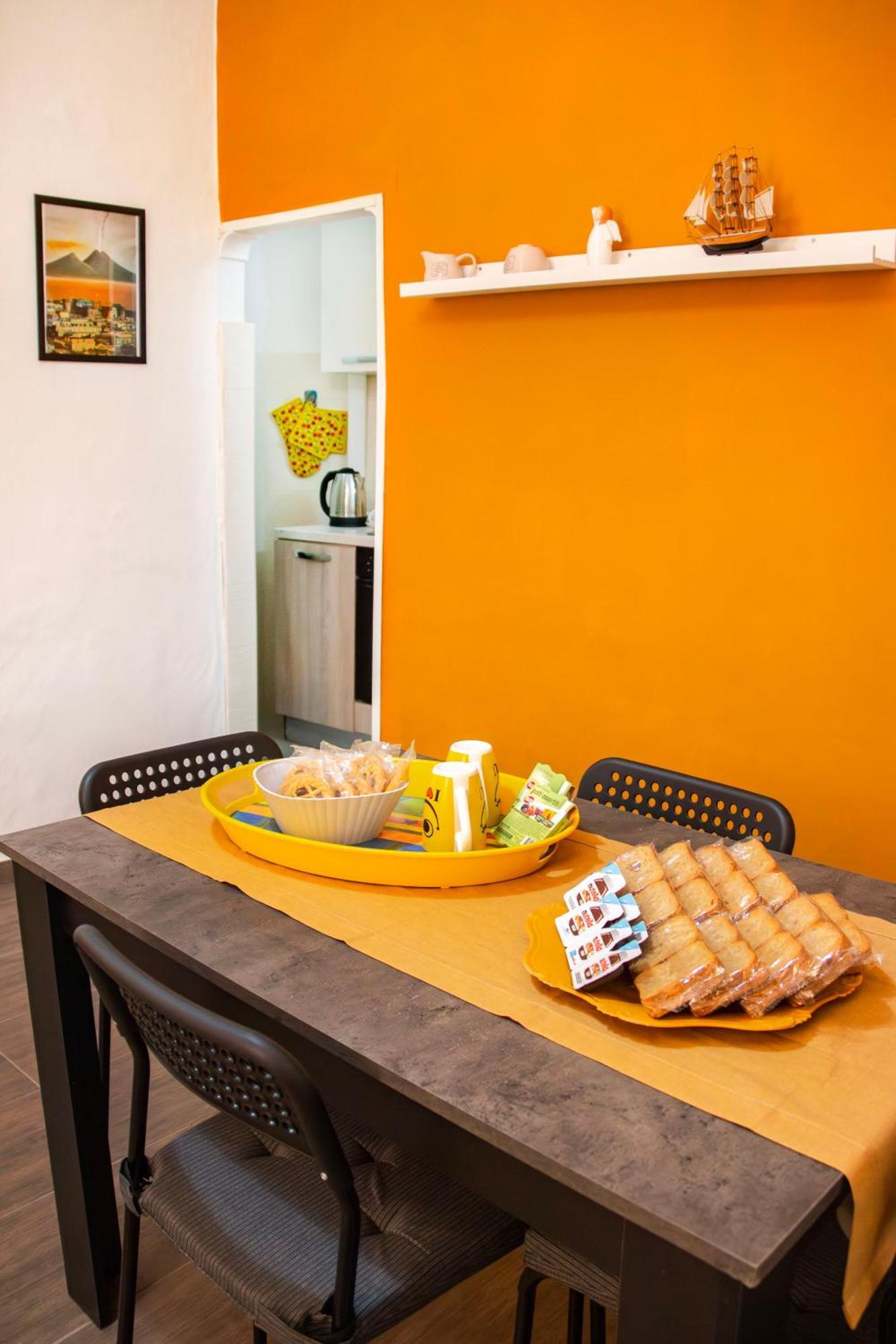 Residenza Donna Letizia Apartment Naples